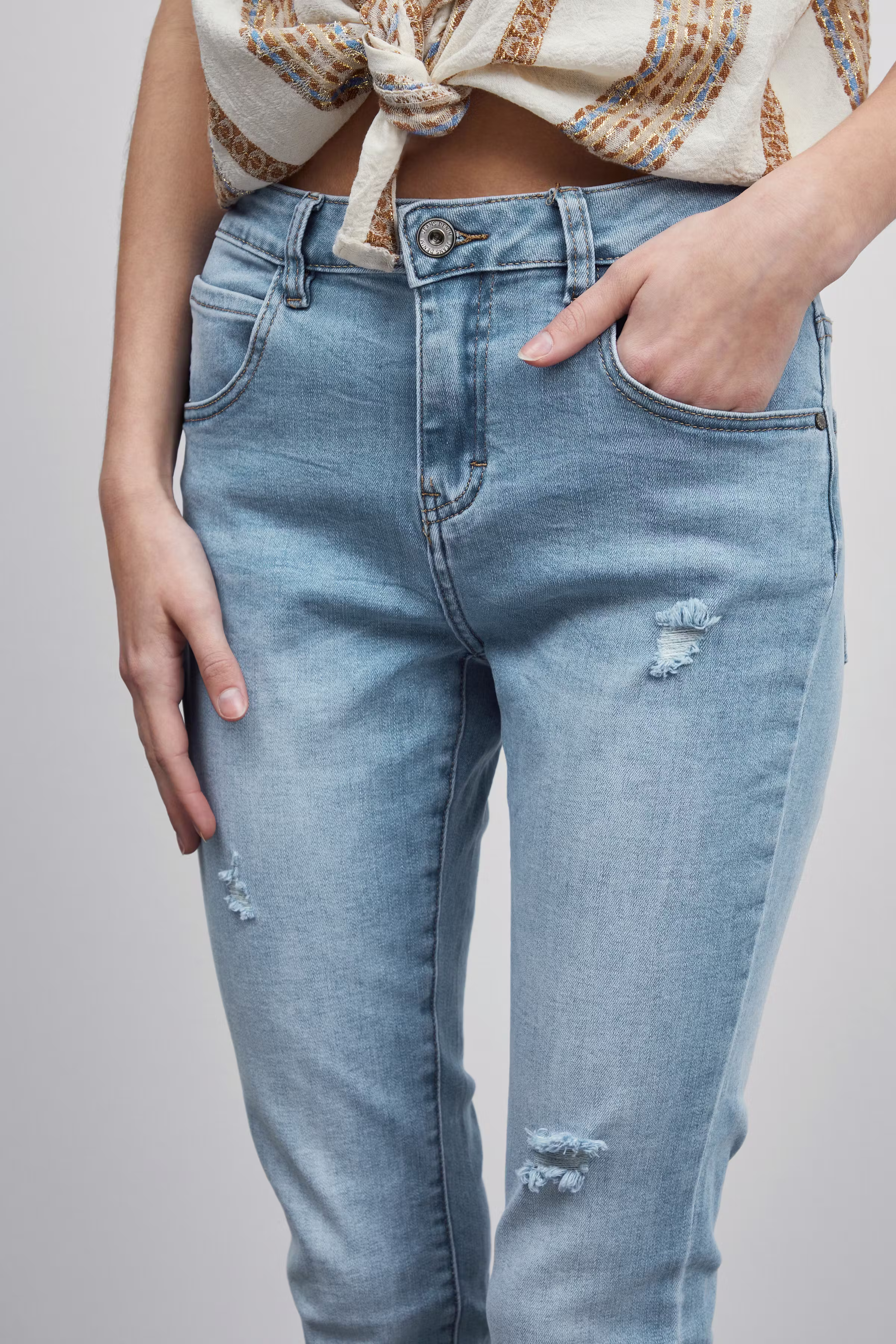 Jeans LOOKBOOK DETAIL 22100113-202820