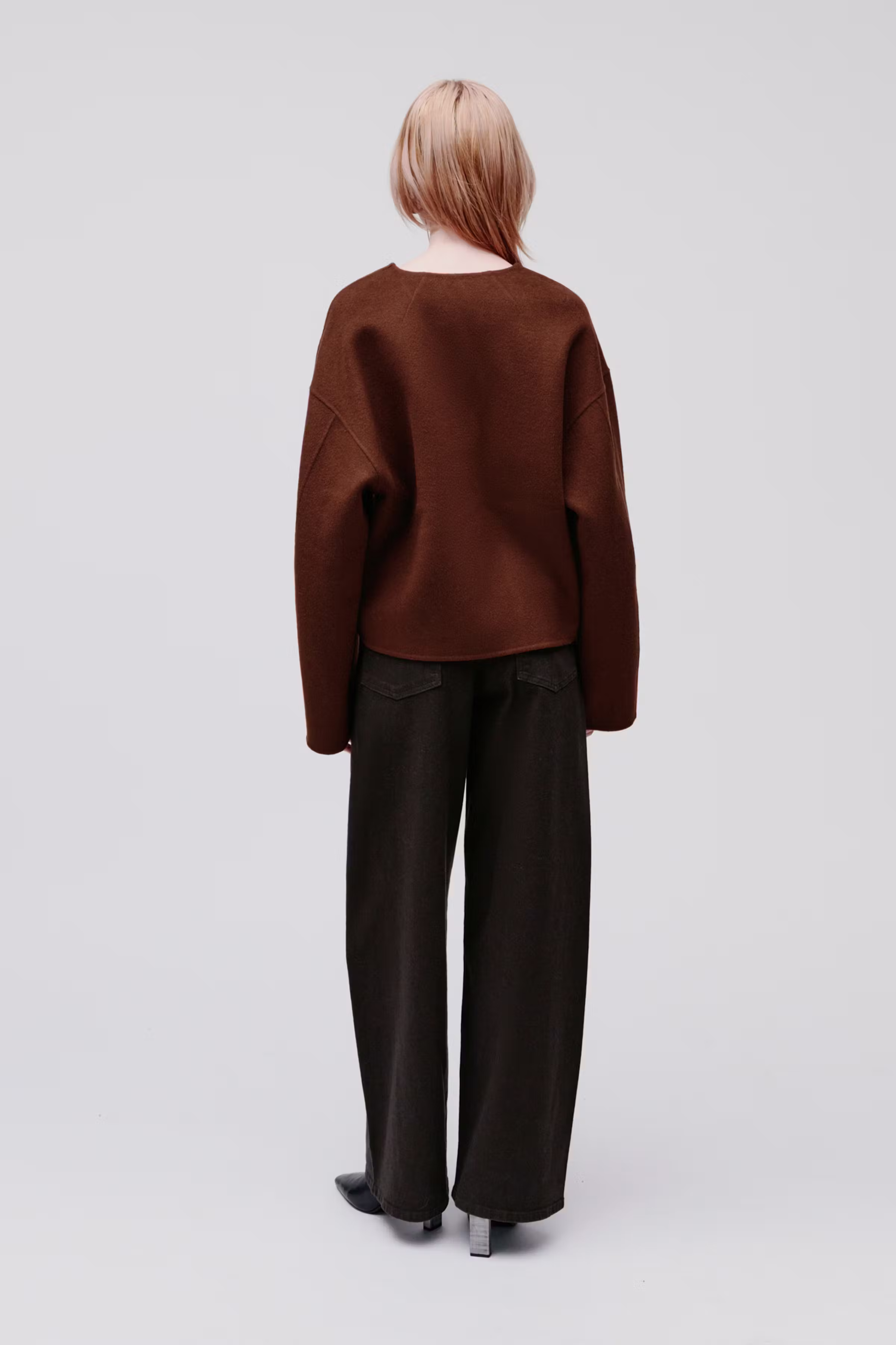 IOJENEVA Coat LOOKBOOK BACK 30600773-BR248