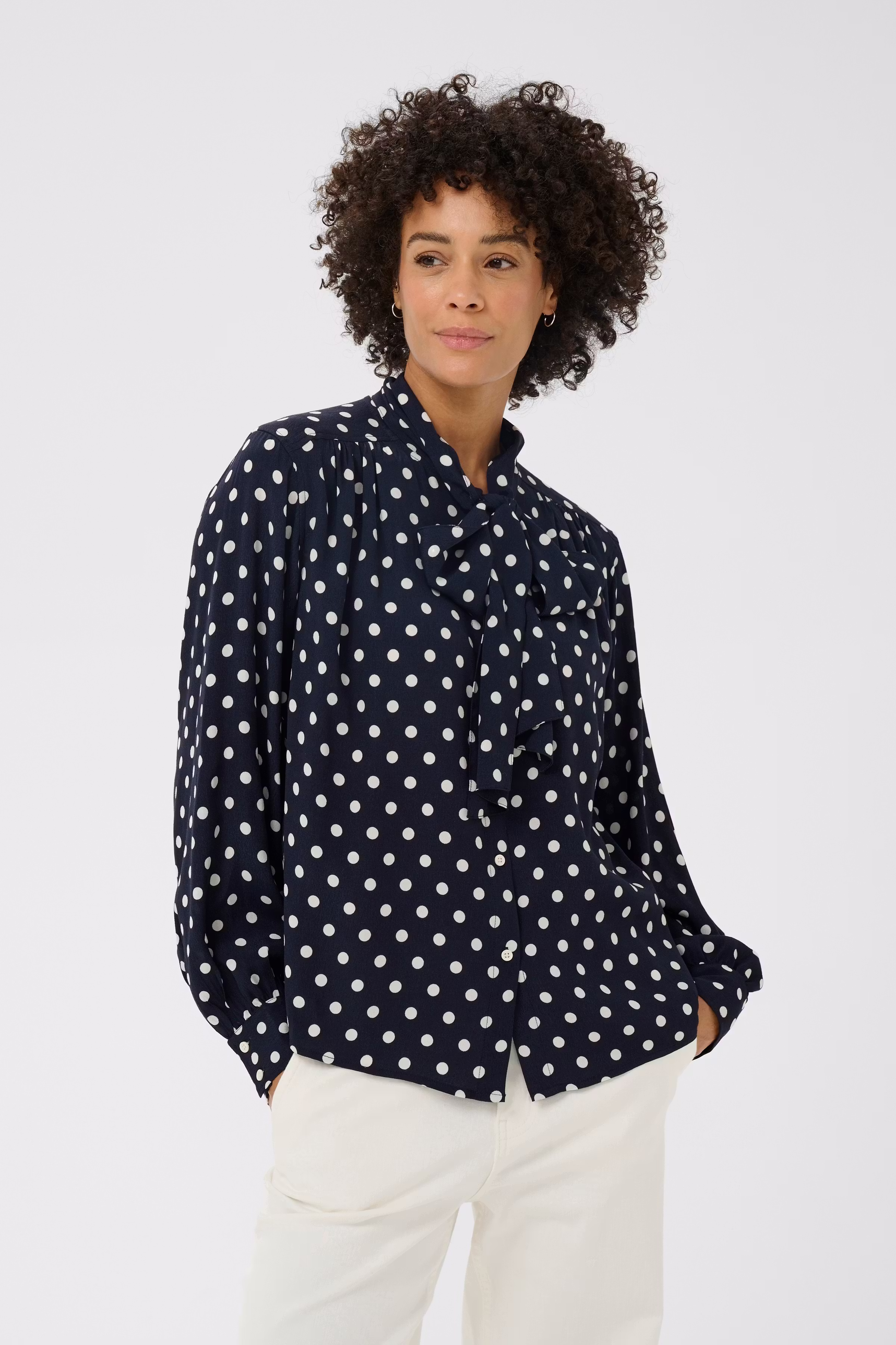 YaninaPW Blouse LOOKBOOK FRONT 30310737-305251