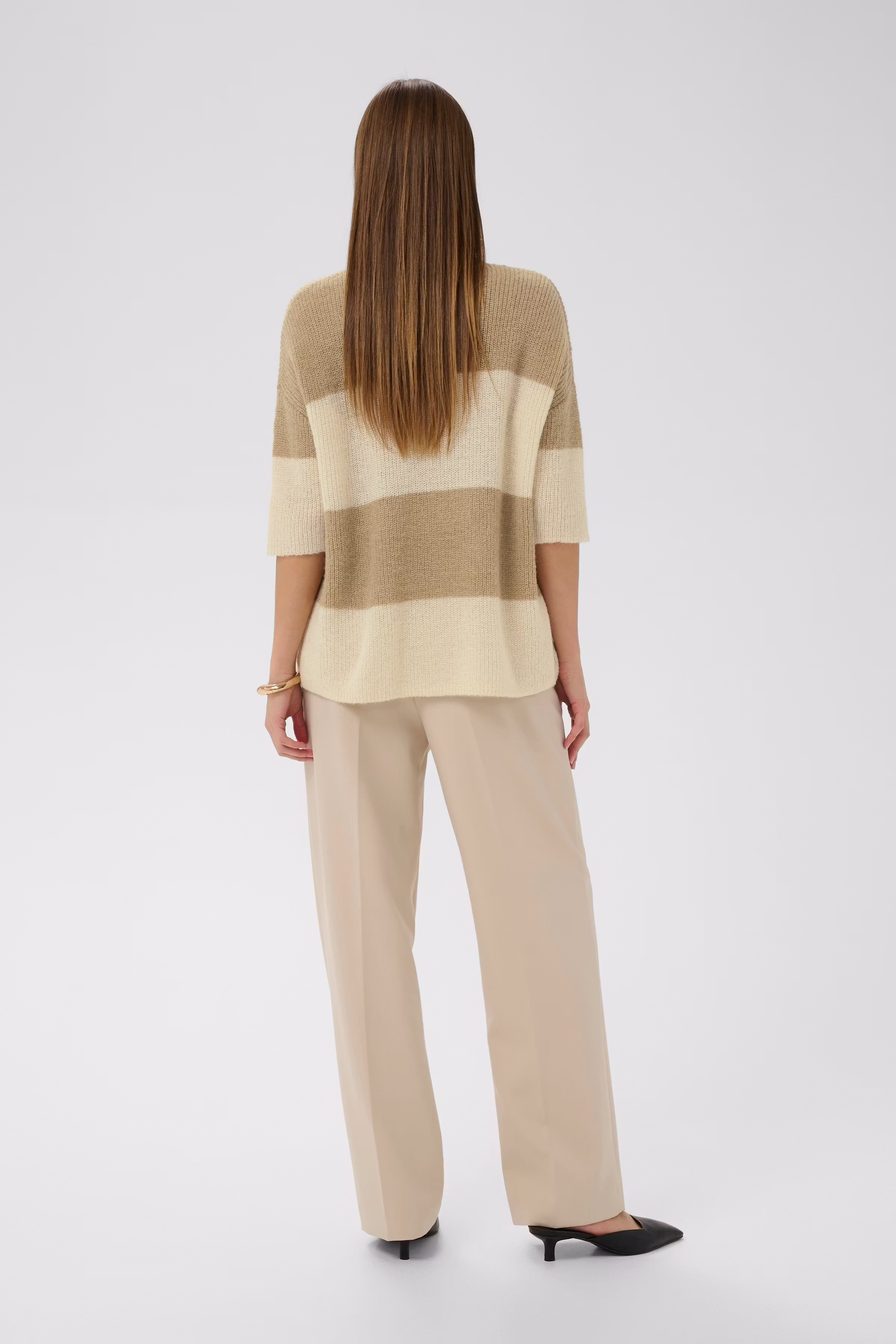 Tuesday Pullover LOOKBOOK BACK 30400427-304699