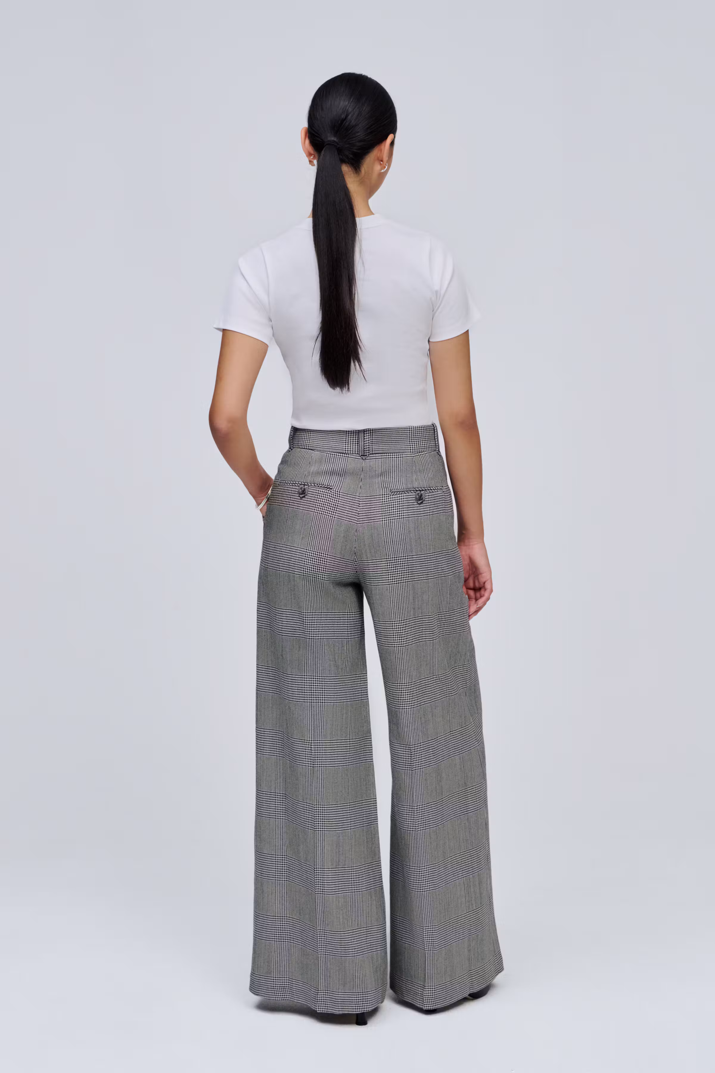 IOPersyia Trousers LOOKBOOK BACK 30600059-MC2161