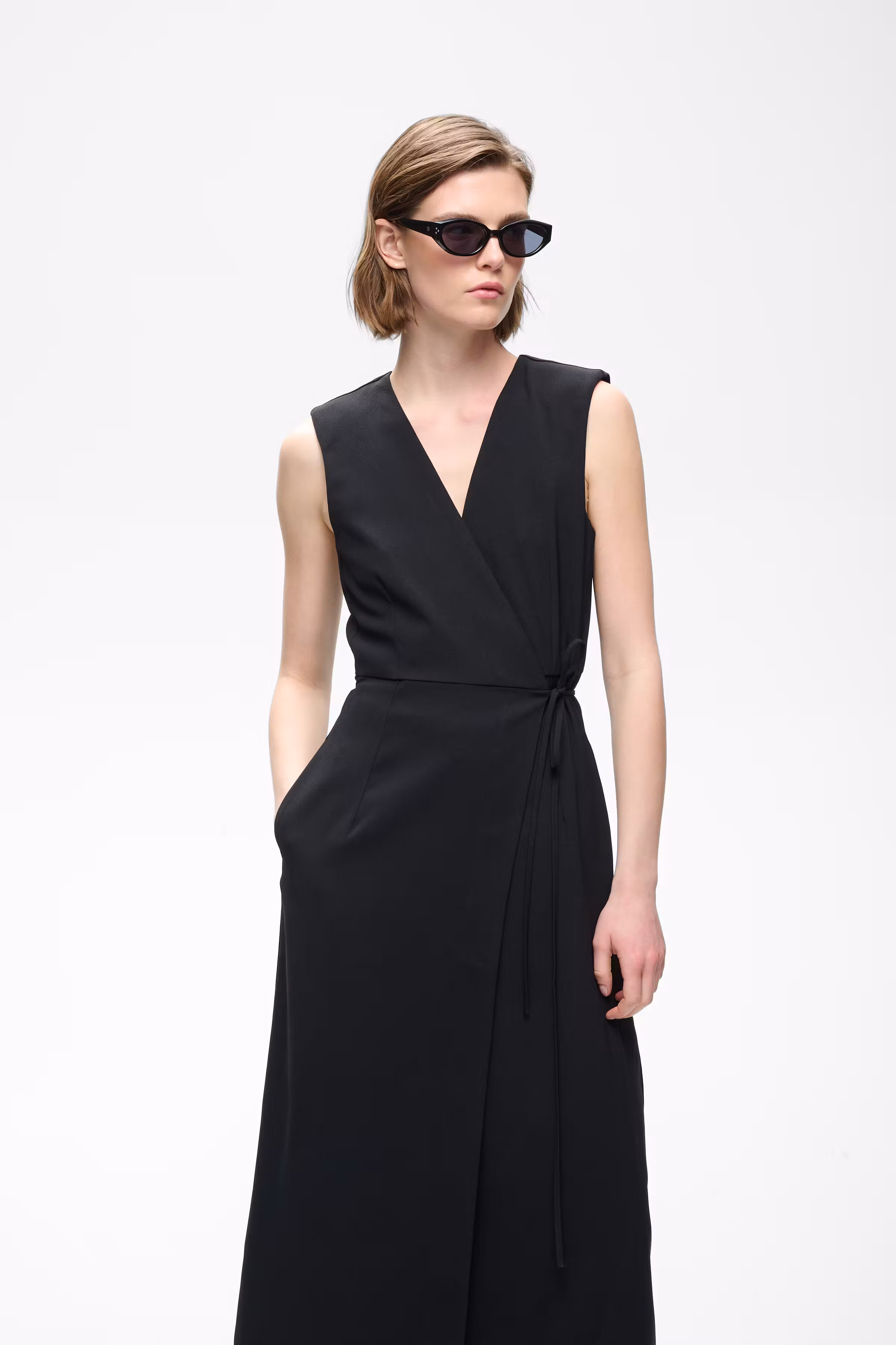 CHRISSIEIW Kjole LOOKBOOK FRONT 30112896-194008
