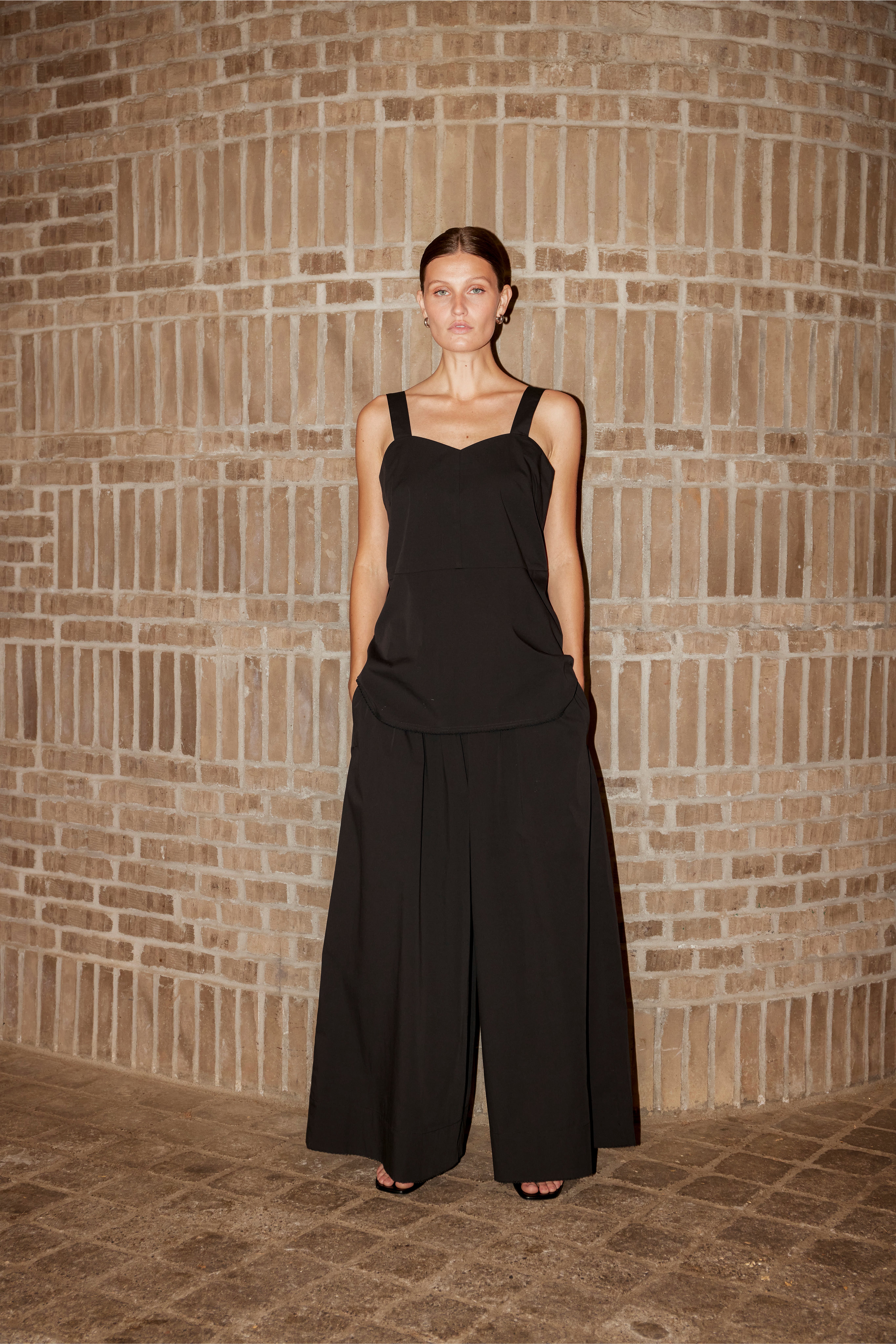 SLNoelle Hose LOCATION NONE 30409022-194008