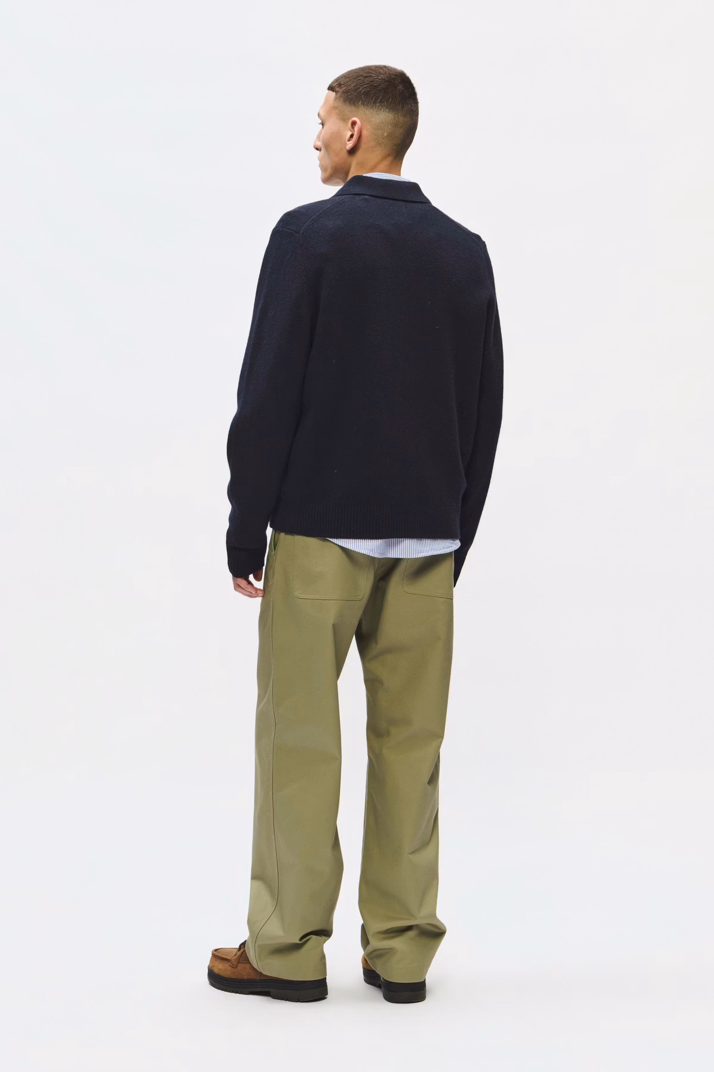 WWTay Cardigan LOOKBOOK BACK 30252211-194011