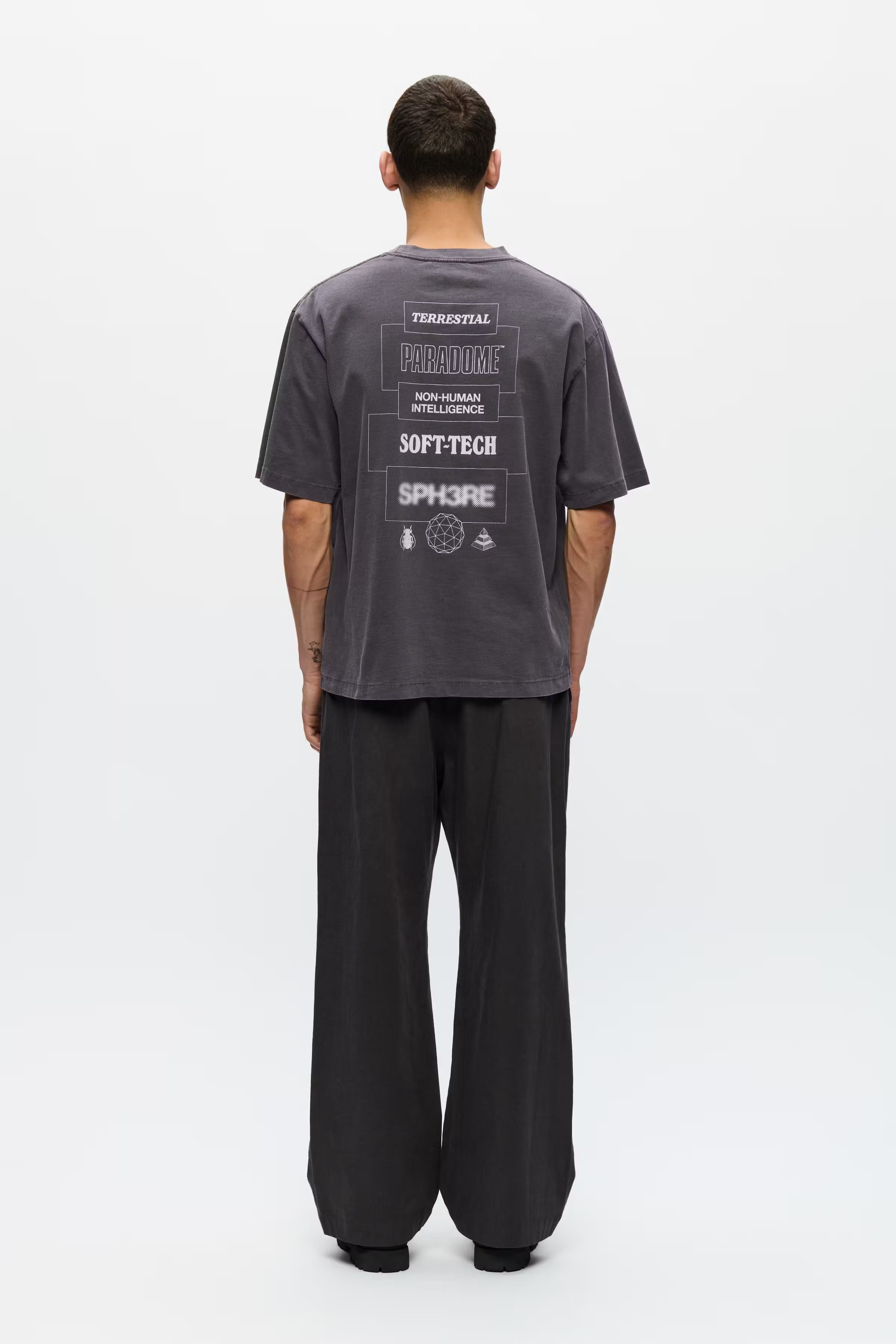 WWGary T-shirt LOOKBOOK BACK 30251576-194406