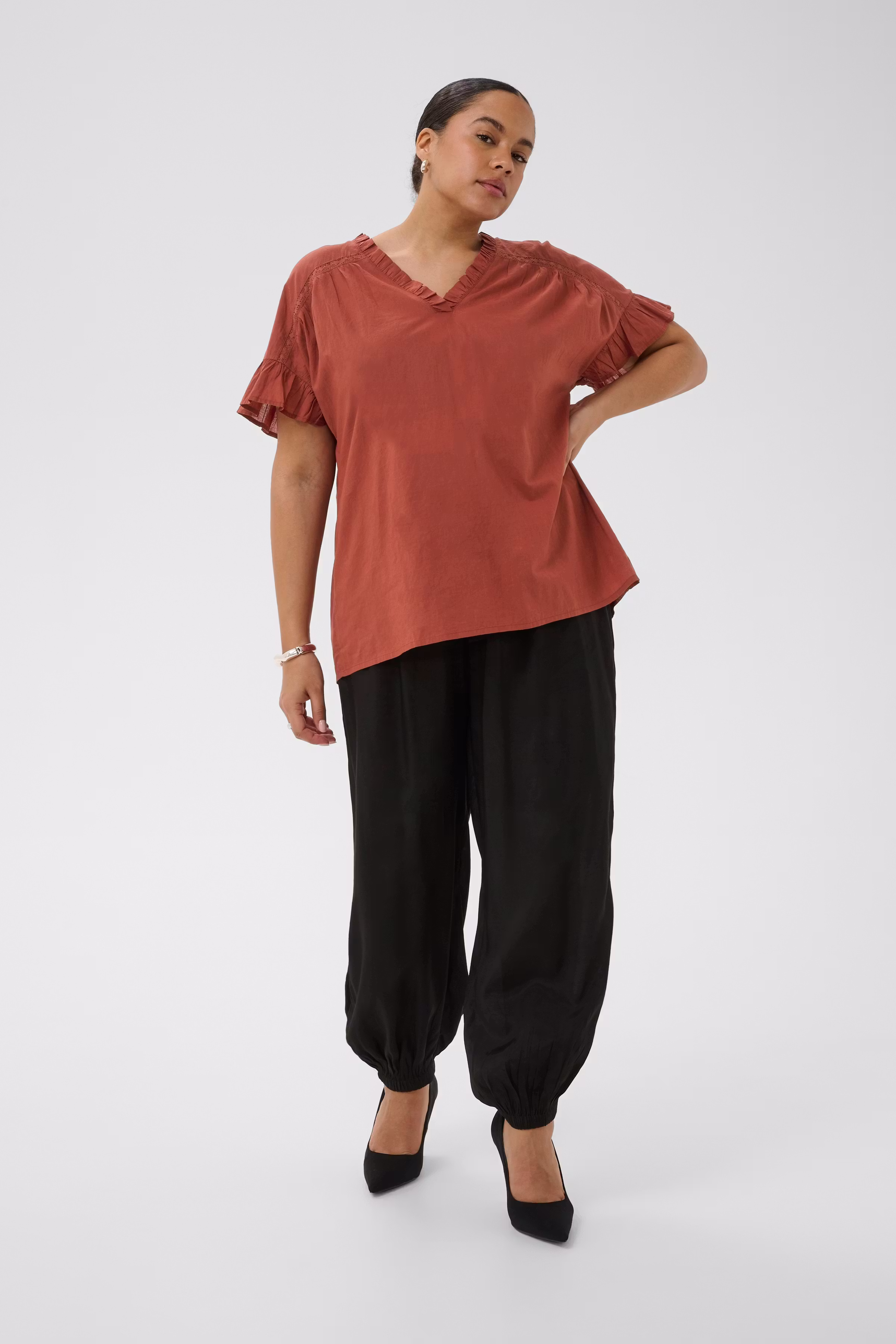 KCvaleria Top LOOKBOOK FRONT 10584184-191334