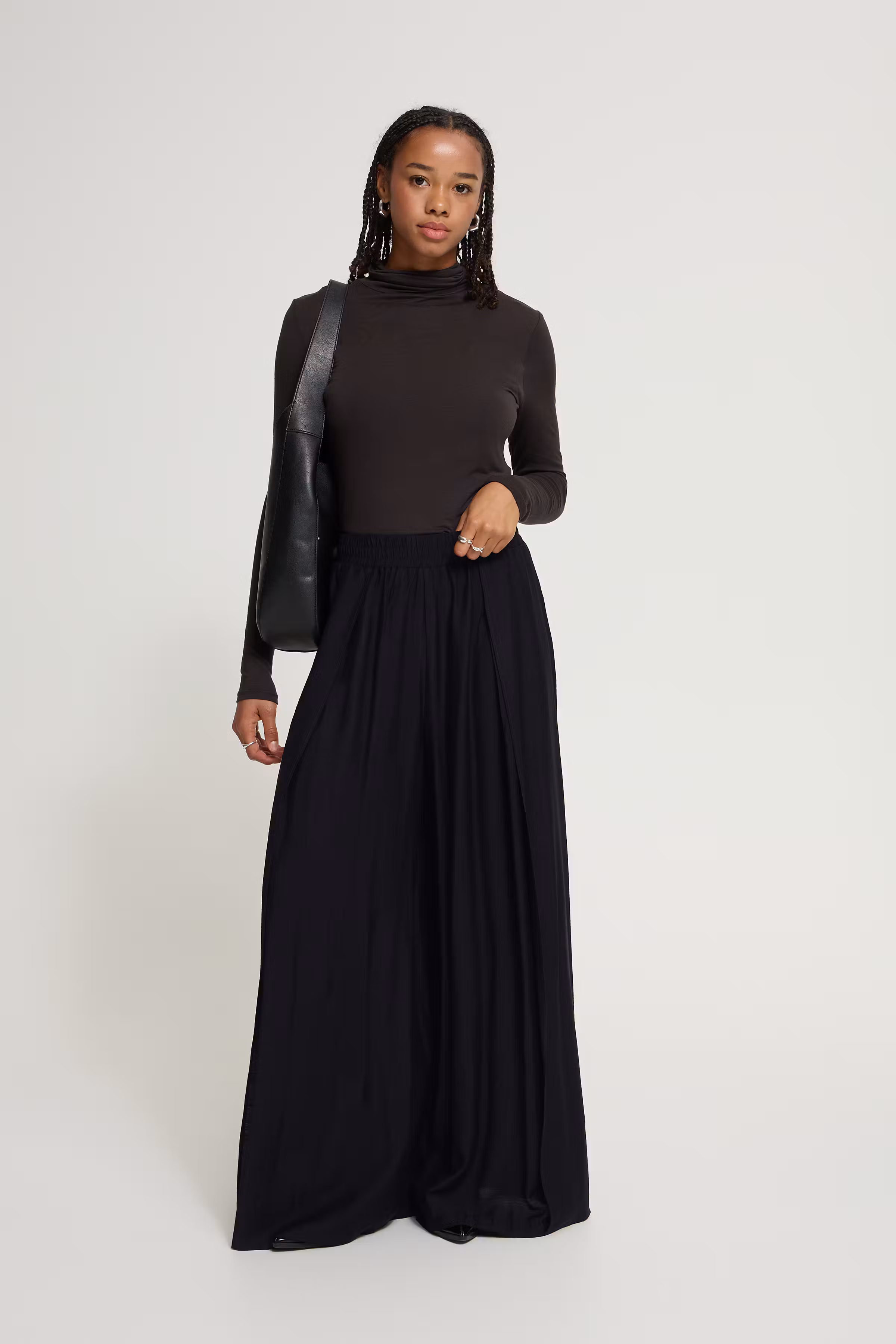 IHGINNIE Capri bukser LOOKBOOK FRONT 20126911-194008