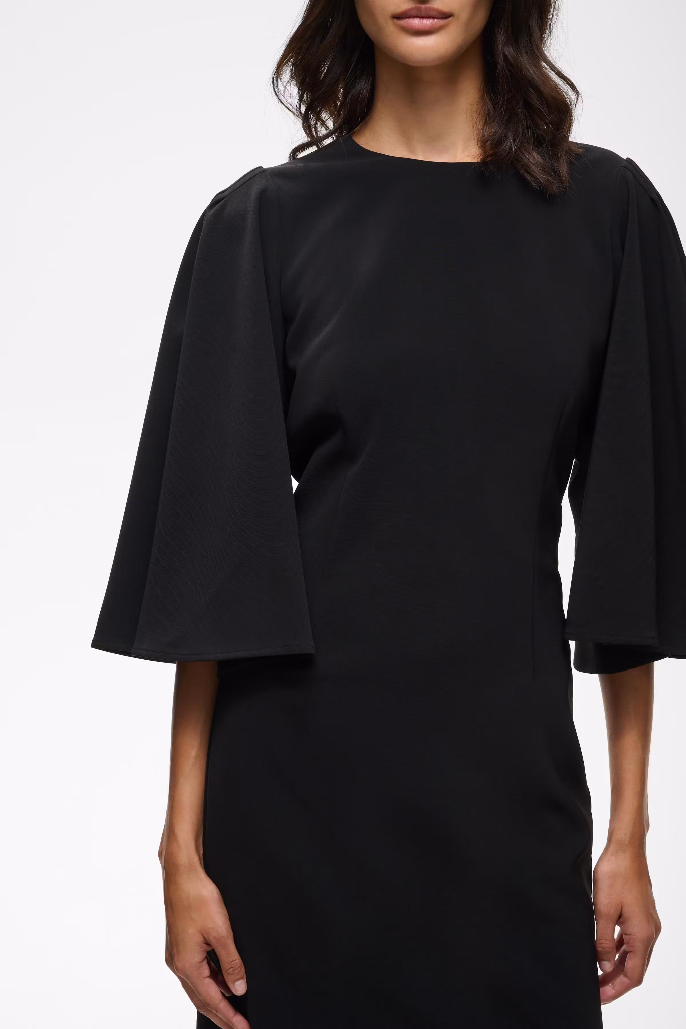 CORBINNEIW Dress LOOKBOOK DETAIL 30112910-194008