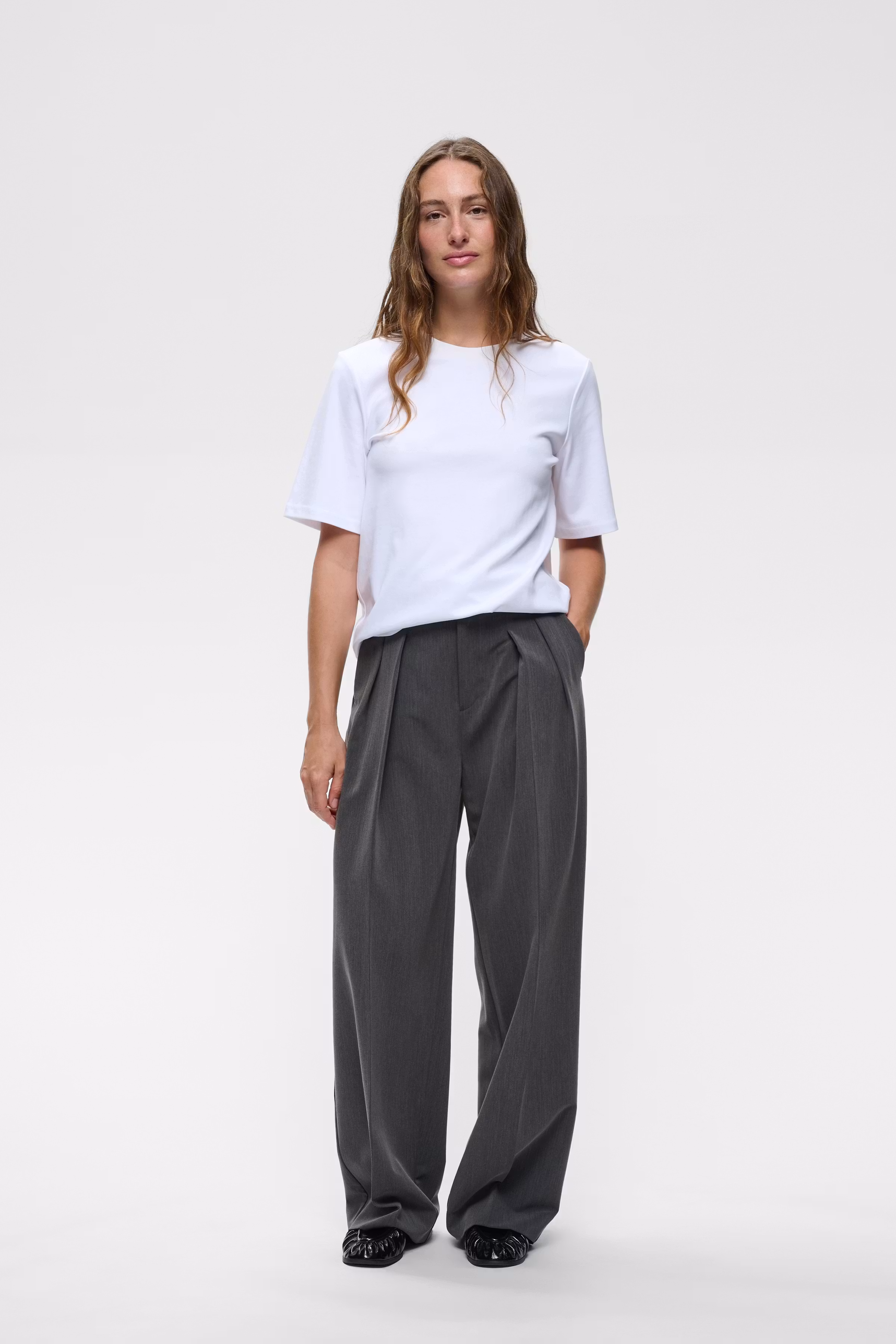 ALISTONIW T-shirt LOOKBOOK FRONT 30113242-300001