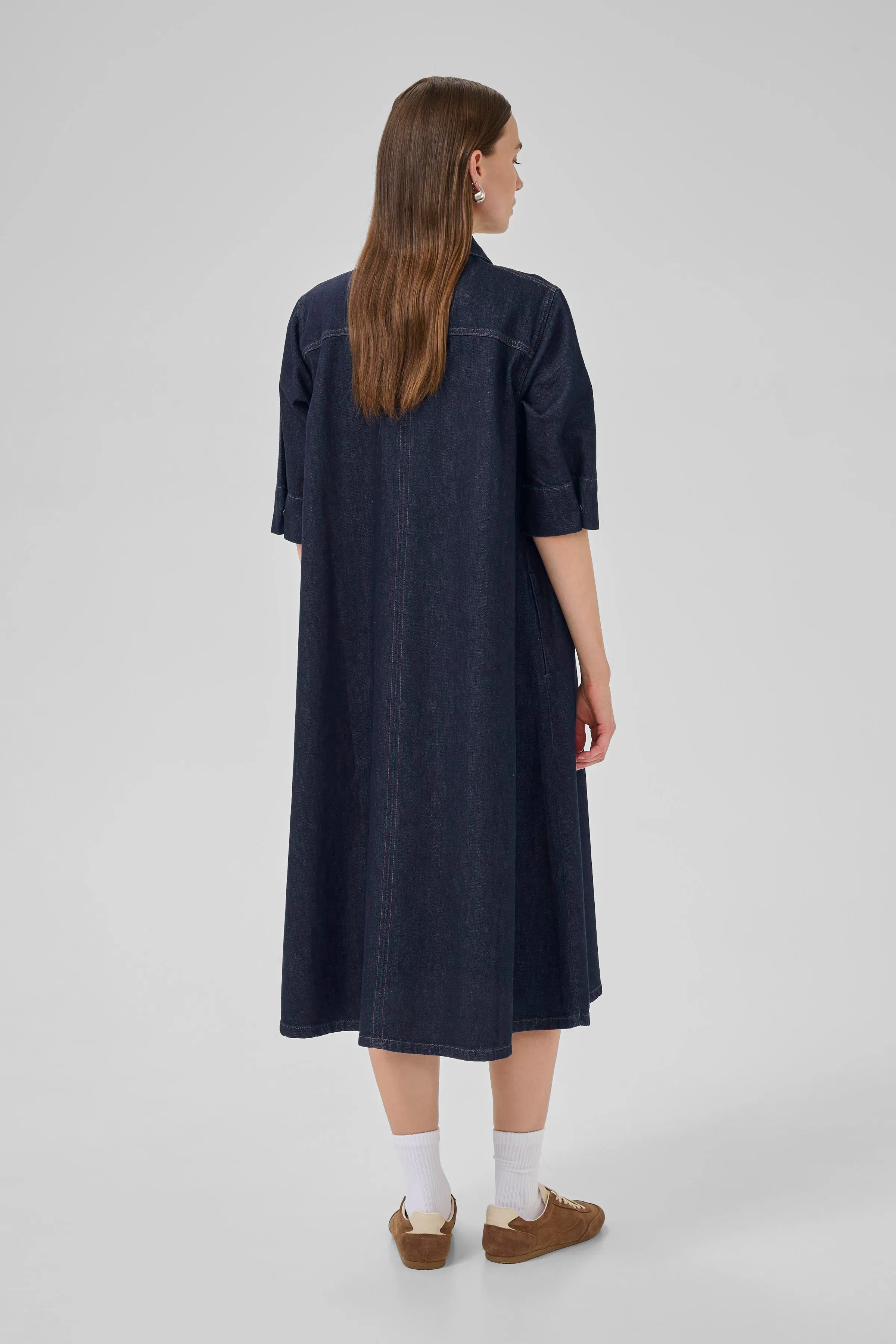 MaloMW Dress LOOKBOOK BACK 10704782-100067