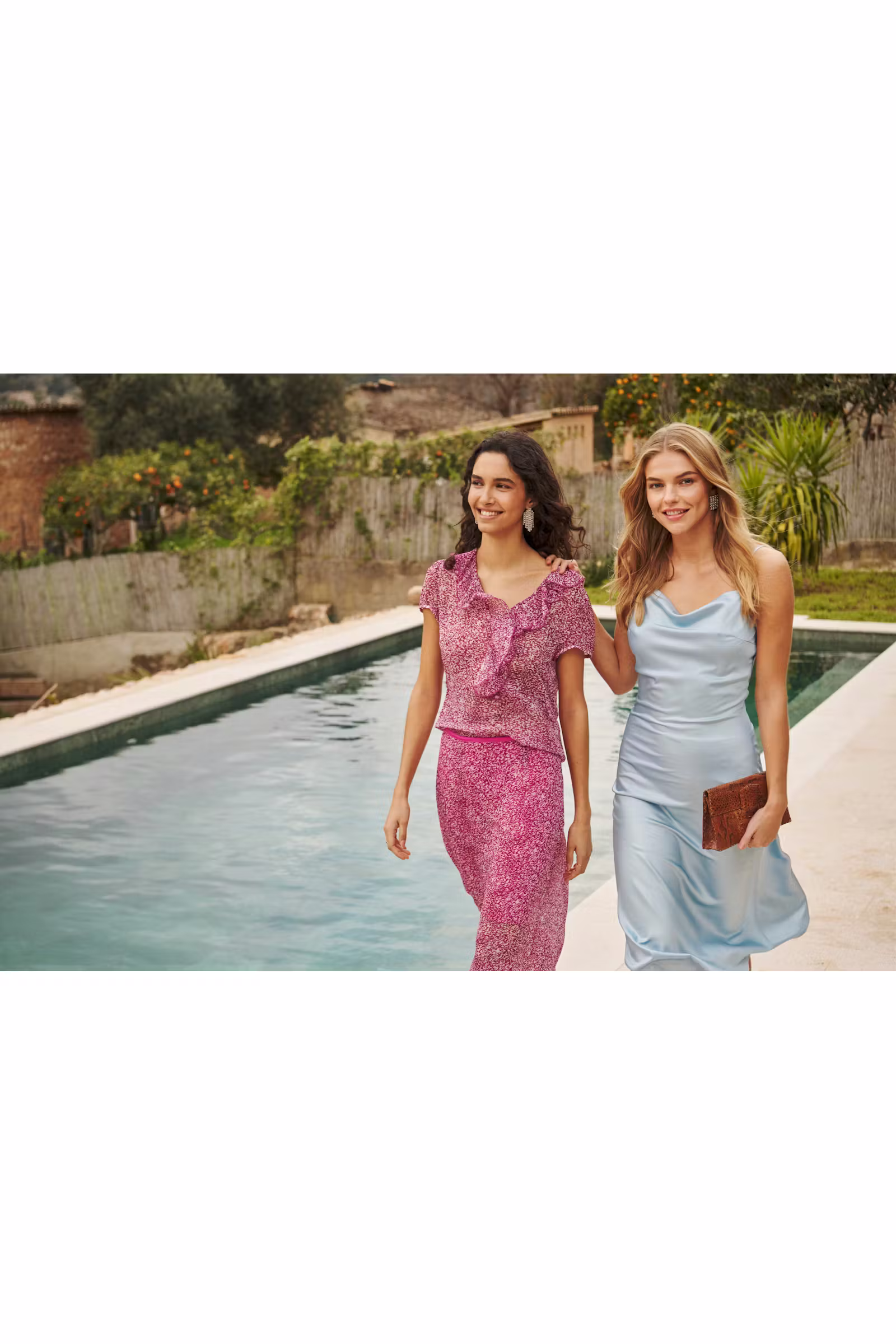 RachilSZ Top LOCATION NONE 30515145-304866