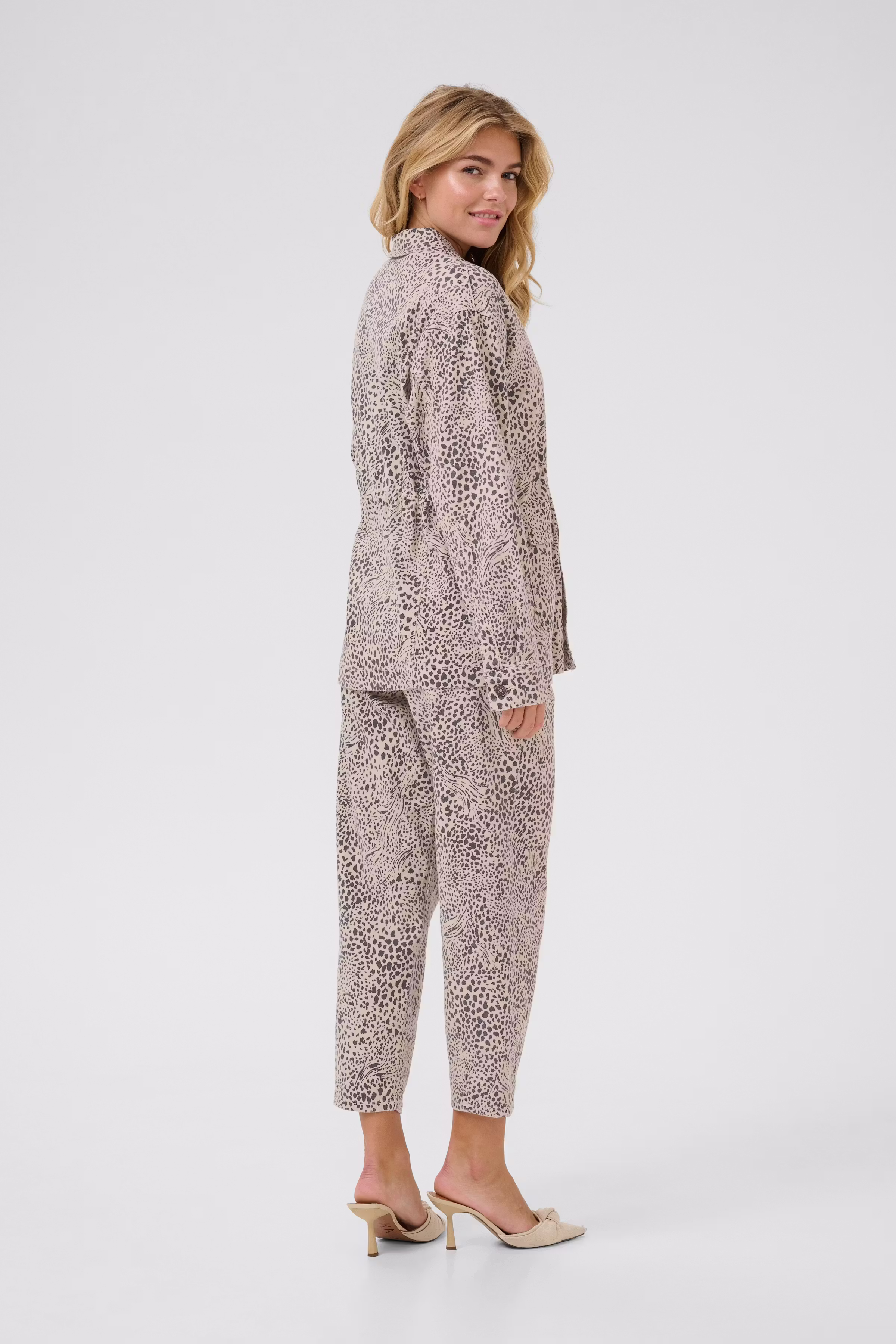 KAlisa Denimjakke LOOKBOOK BACK 10509879-107403