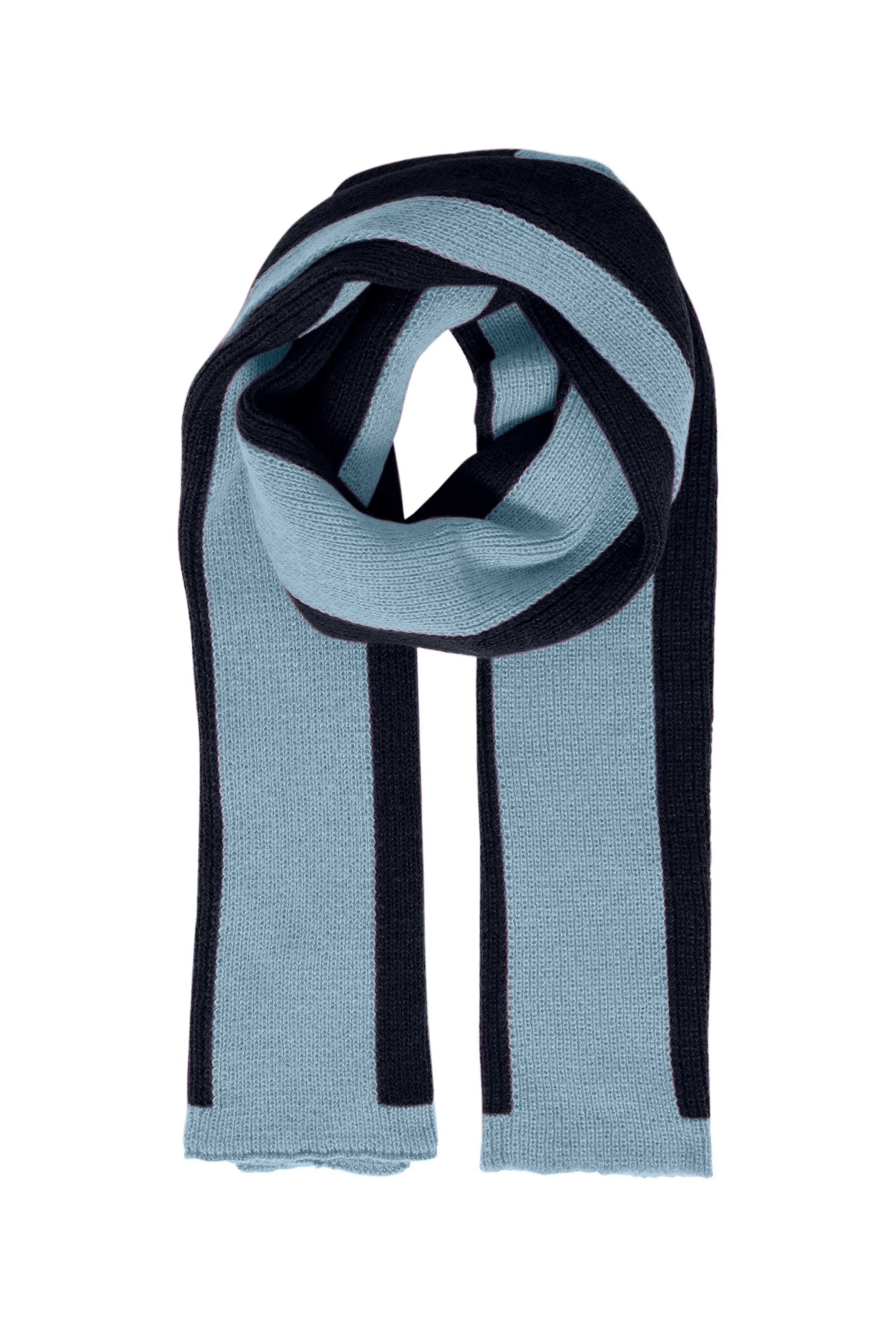 IATHORA Scarf PACK FRONT 20121726-144115