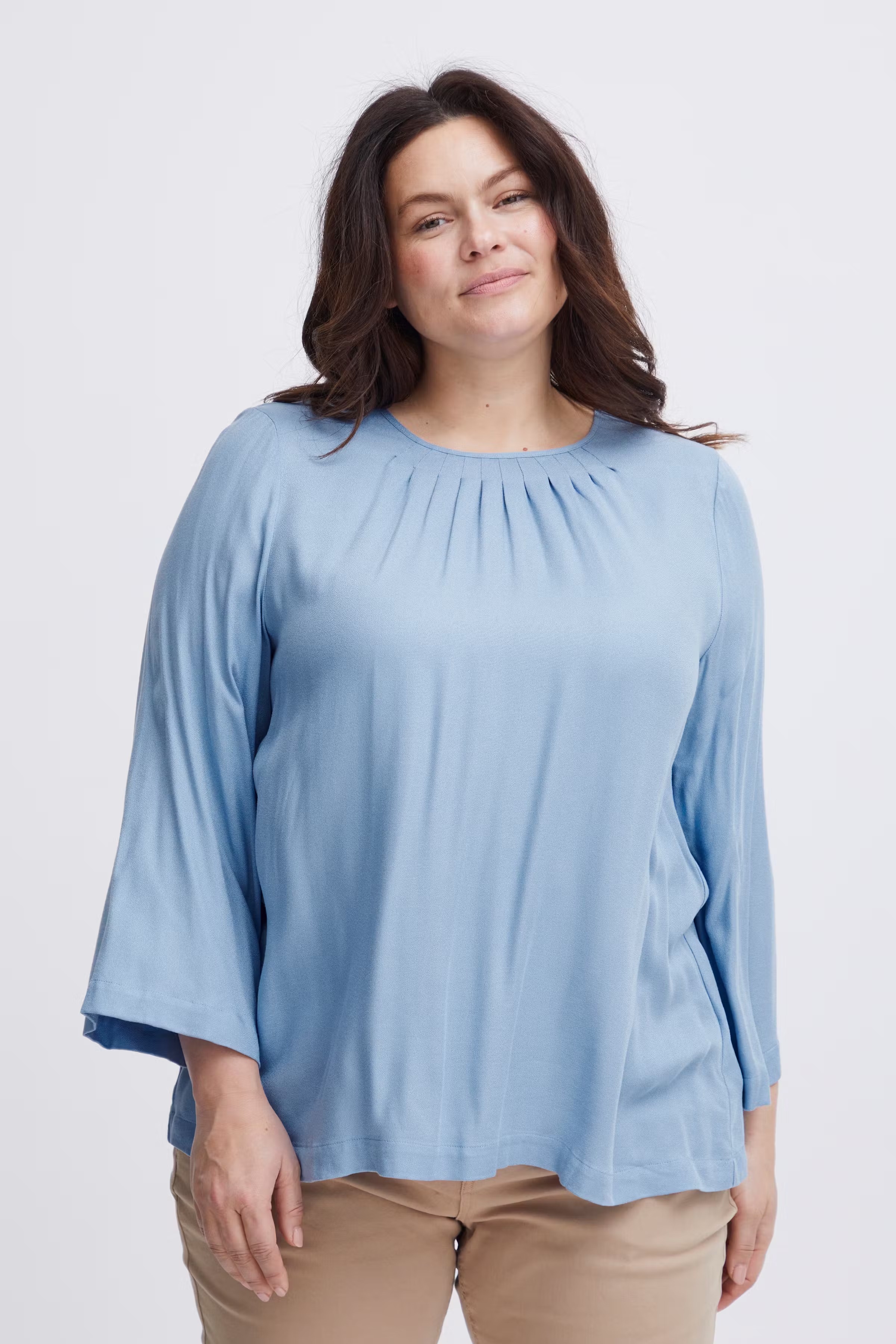 SWZURI Bluse LOOKBOOK FRONT 20613397-164022