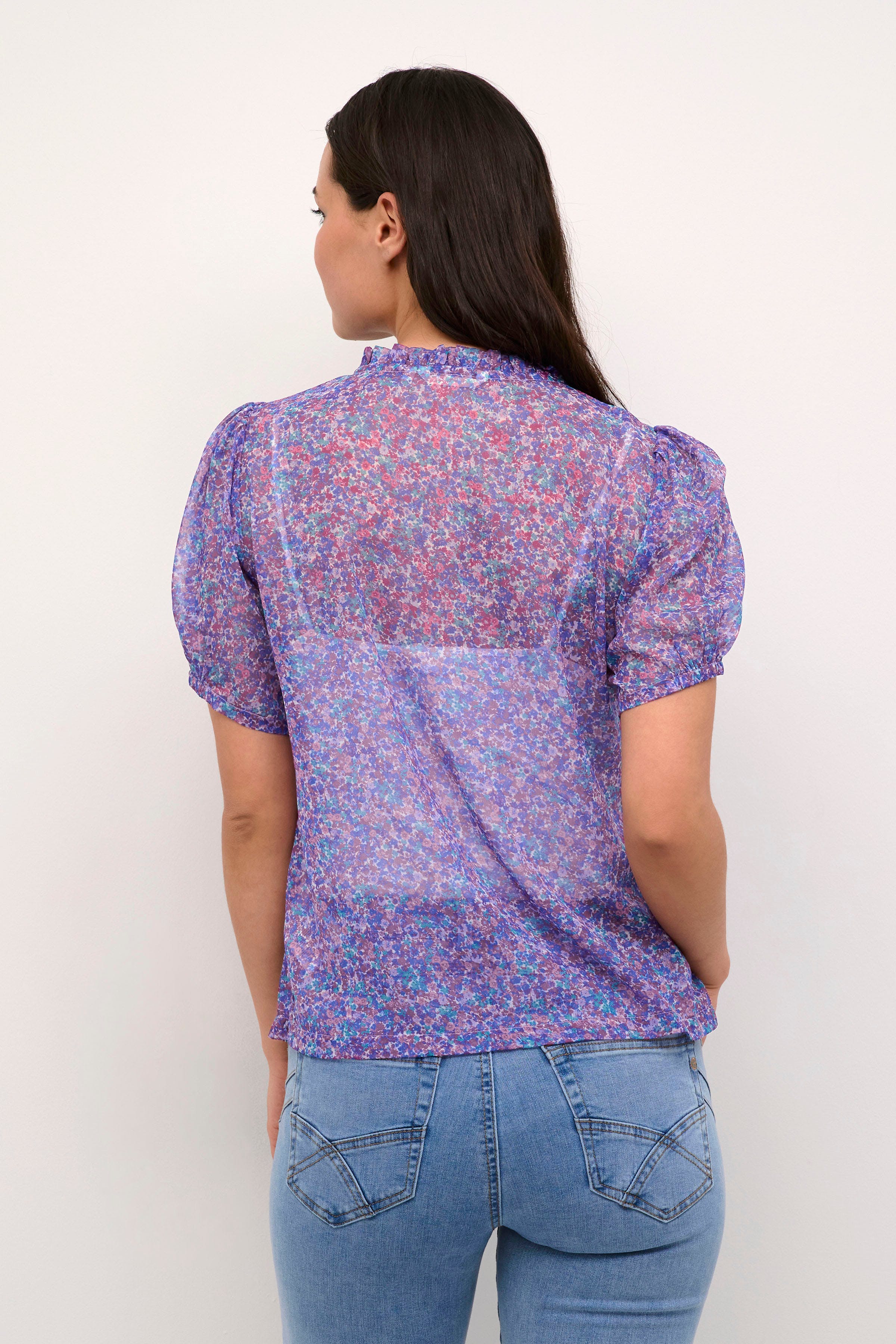 CREmese Blouse LOOKBOOK BACK 10613269-106834