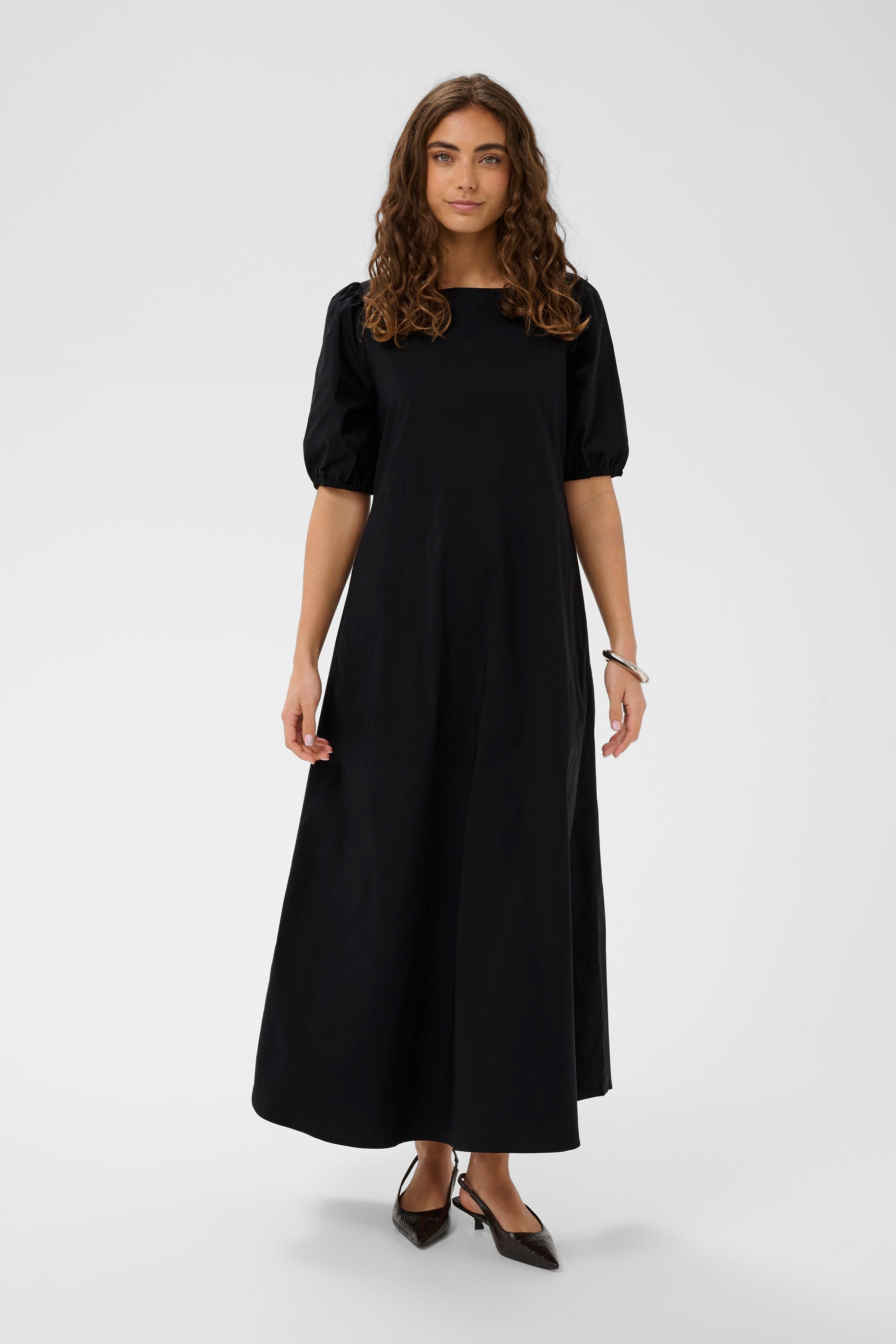 CUursa Kjole LOOKBOOK FRONT 50113637-500012