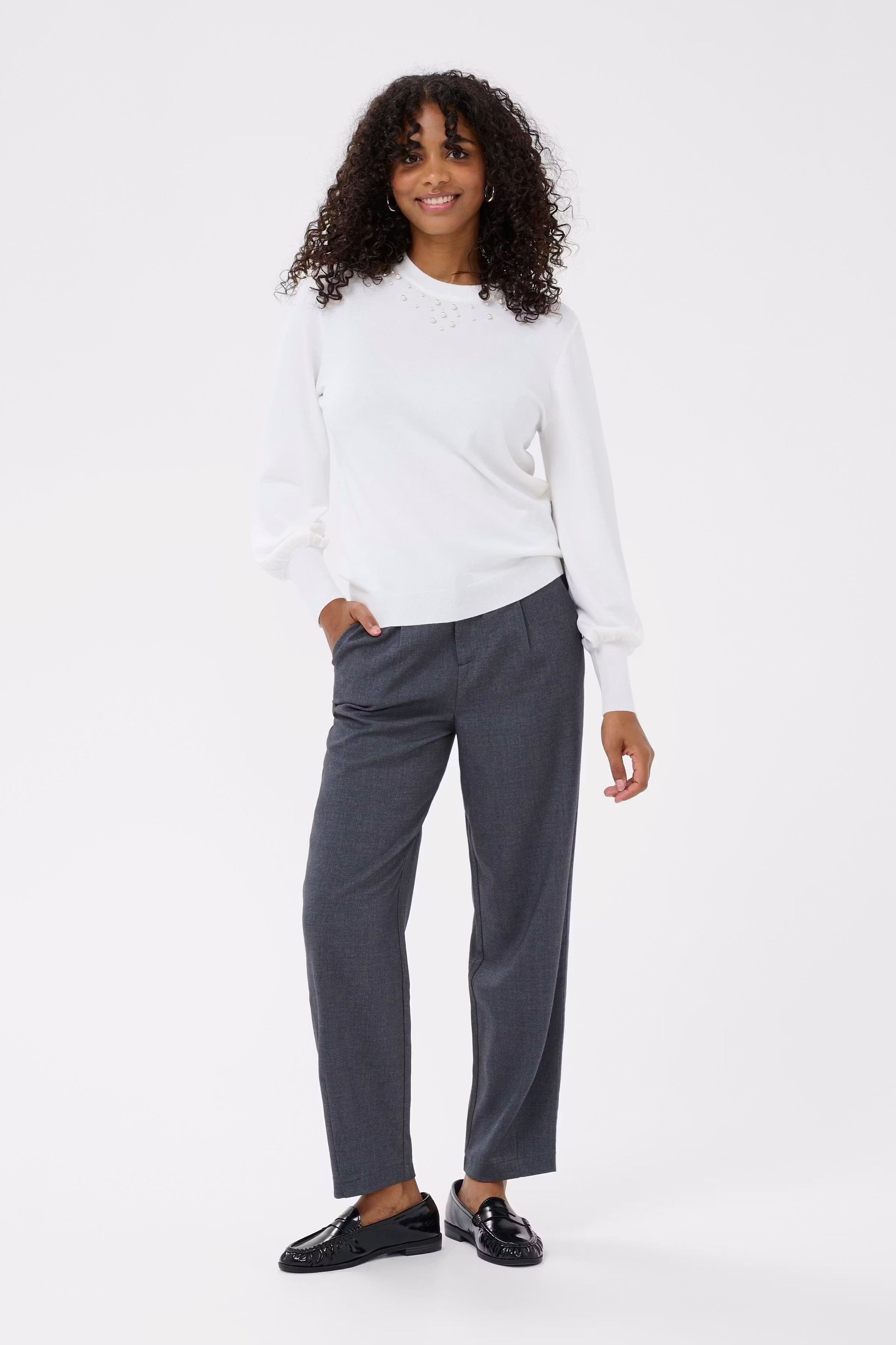 KArihanna Pullover LOOKBOOK FRONT 10510875-110602