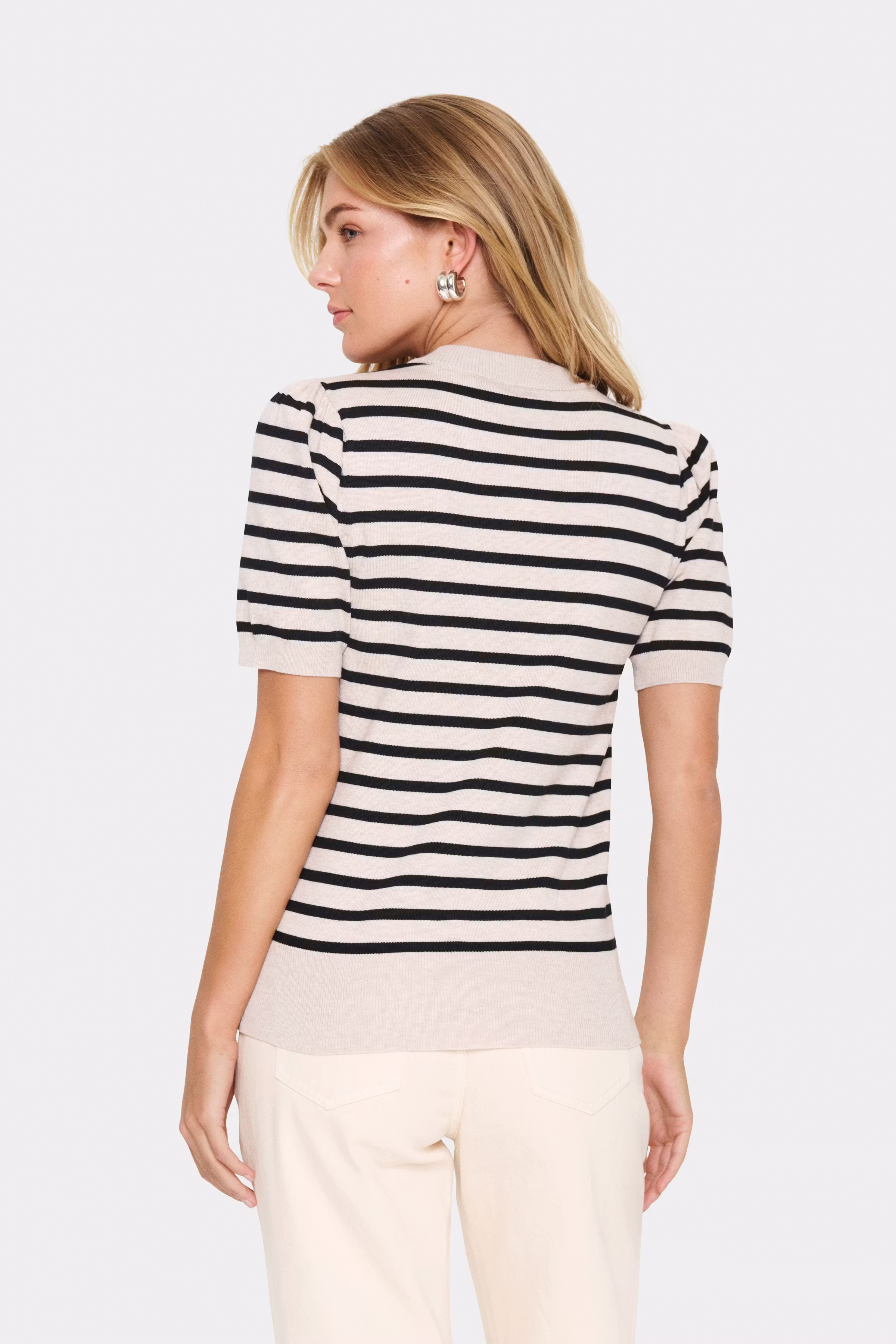 MilaSZ Pullover LOOKBOOK BACK 30513768-303321