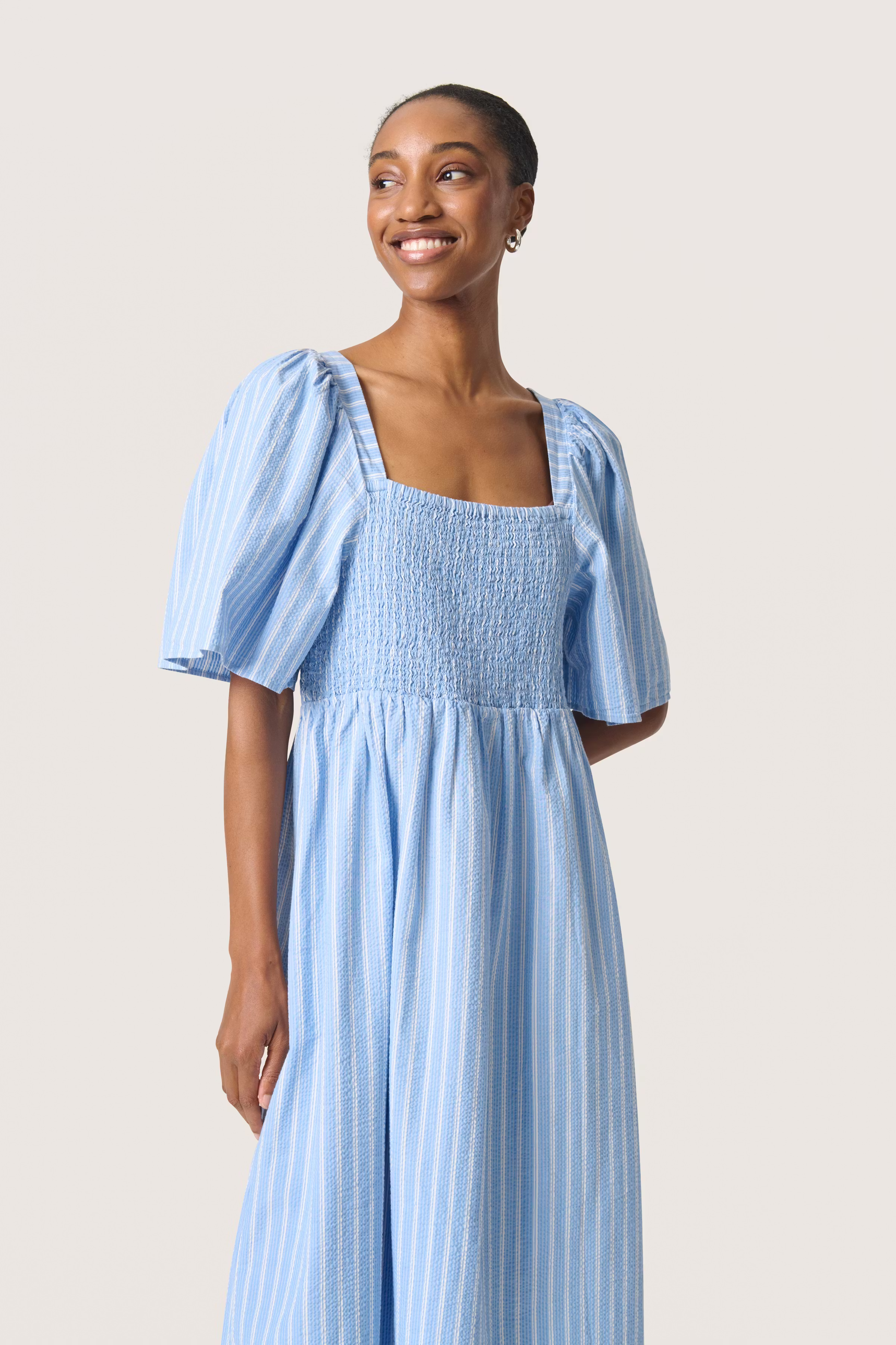 SLAnvitte Dress LOOKBOOK FRONT 30408471-303926