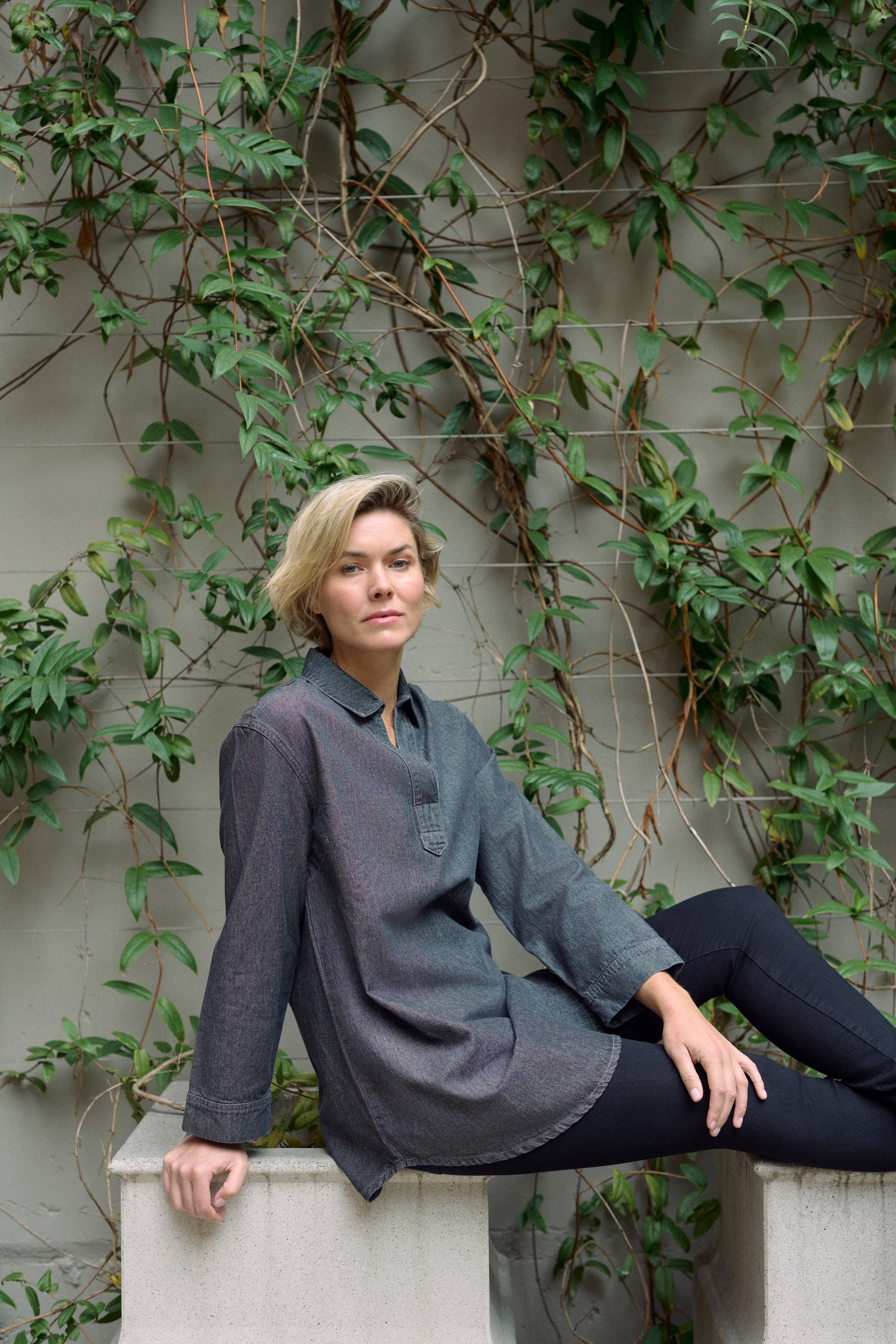 BPalice Tunic LOCATION NONE 10590828-107755B