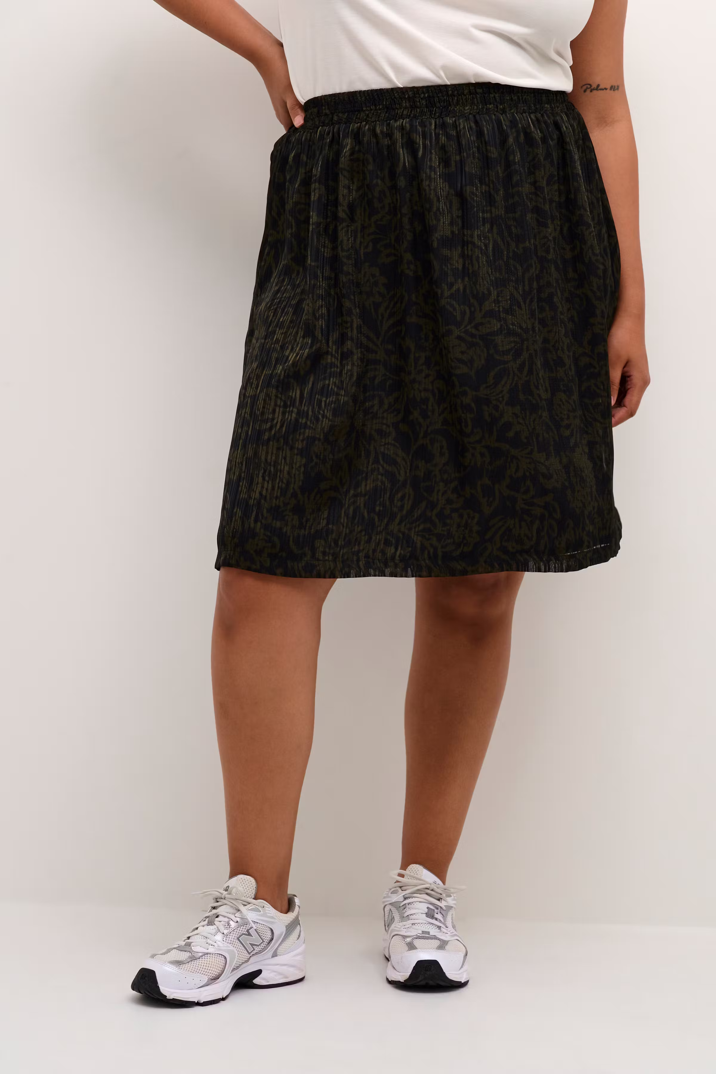 KCliva Skjørt LOOKBOOK FRONT 10581921-104996