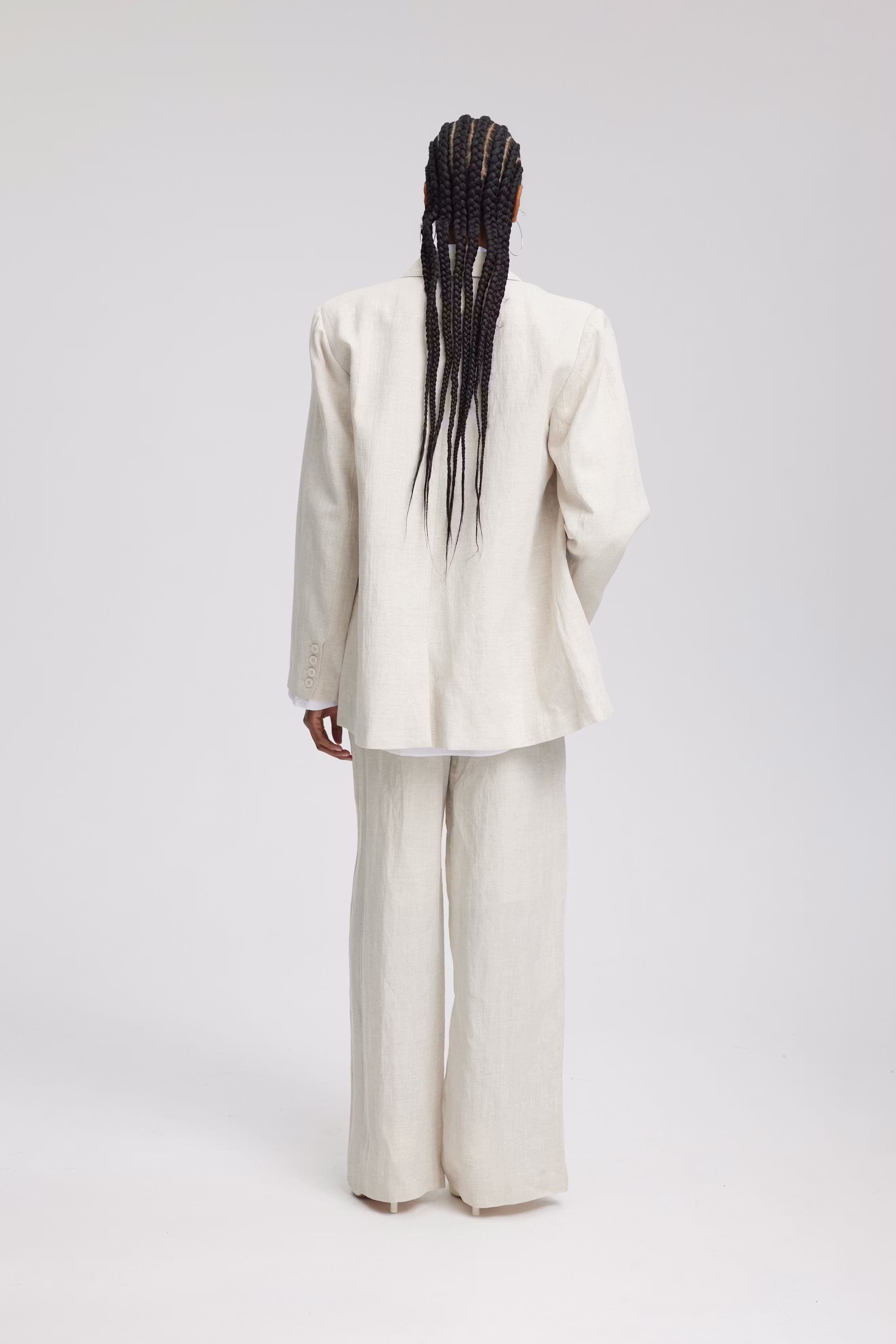 LizaGZ Trousers LOOKBOOK BACK 10908814-105178