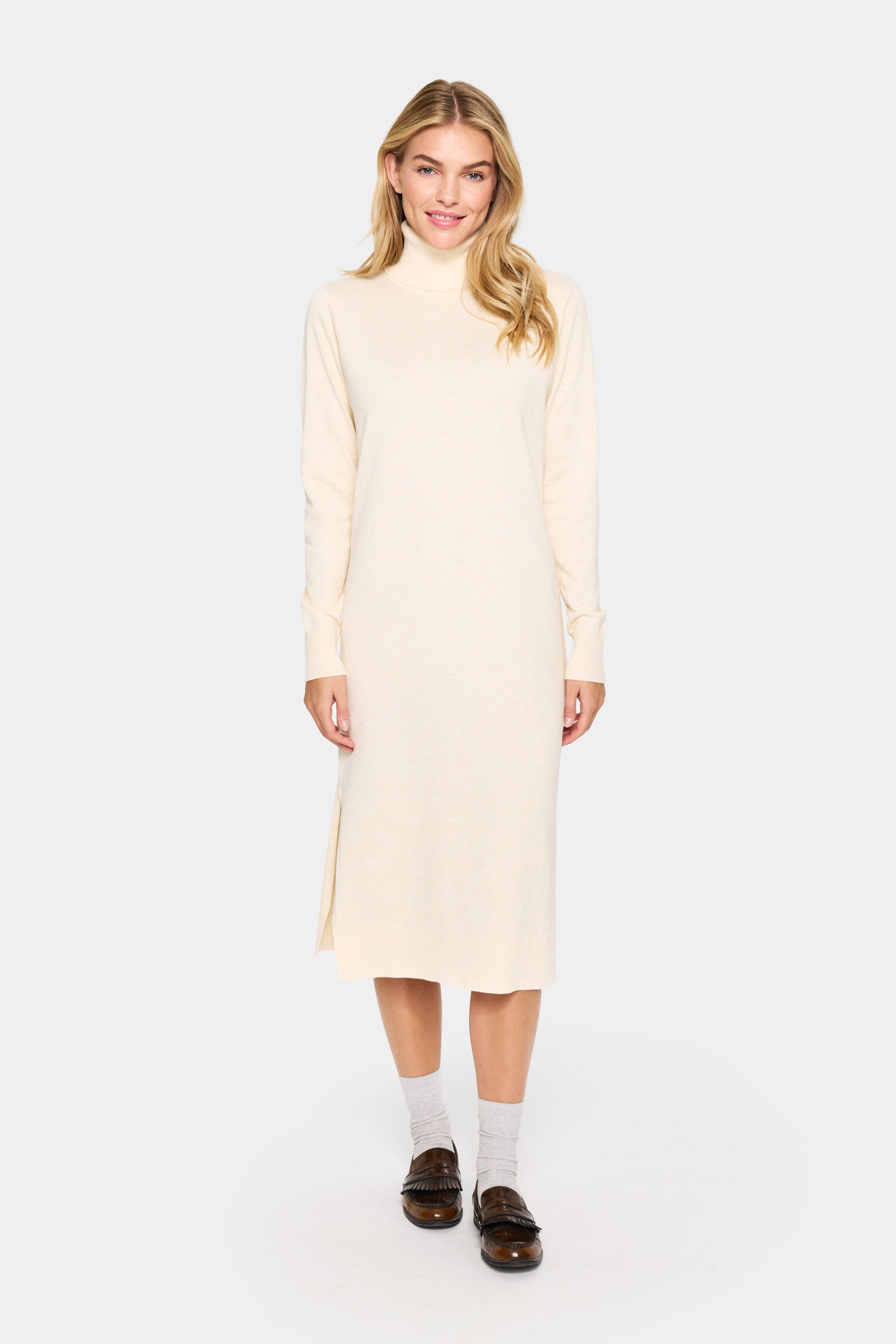 MilaSZ Klänning LOOKBOOK FRONT 30511420-1102021