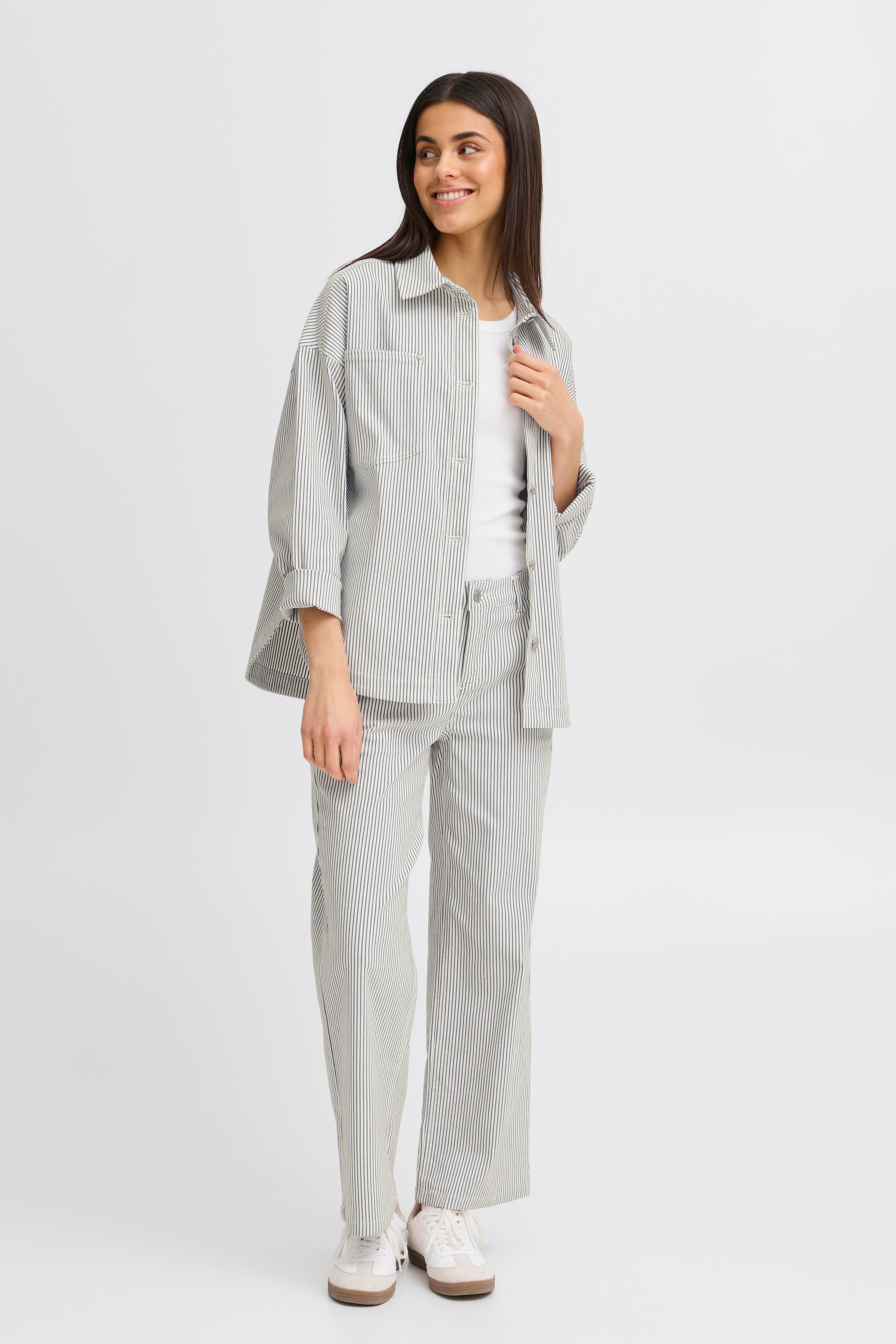 FRENA Casual Jacke LOOKBOOK FRONT 20616142-203389