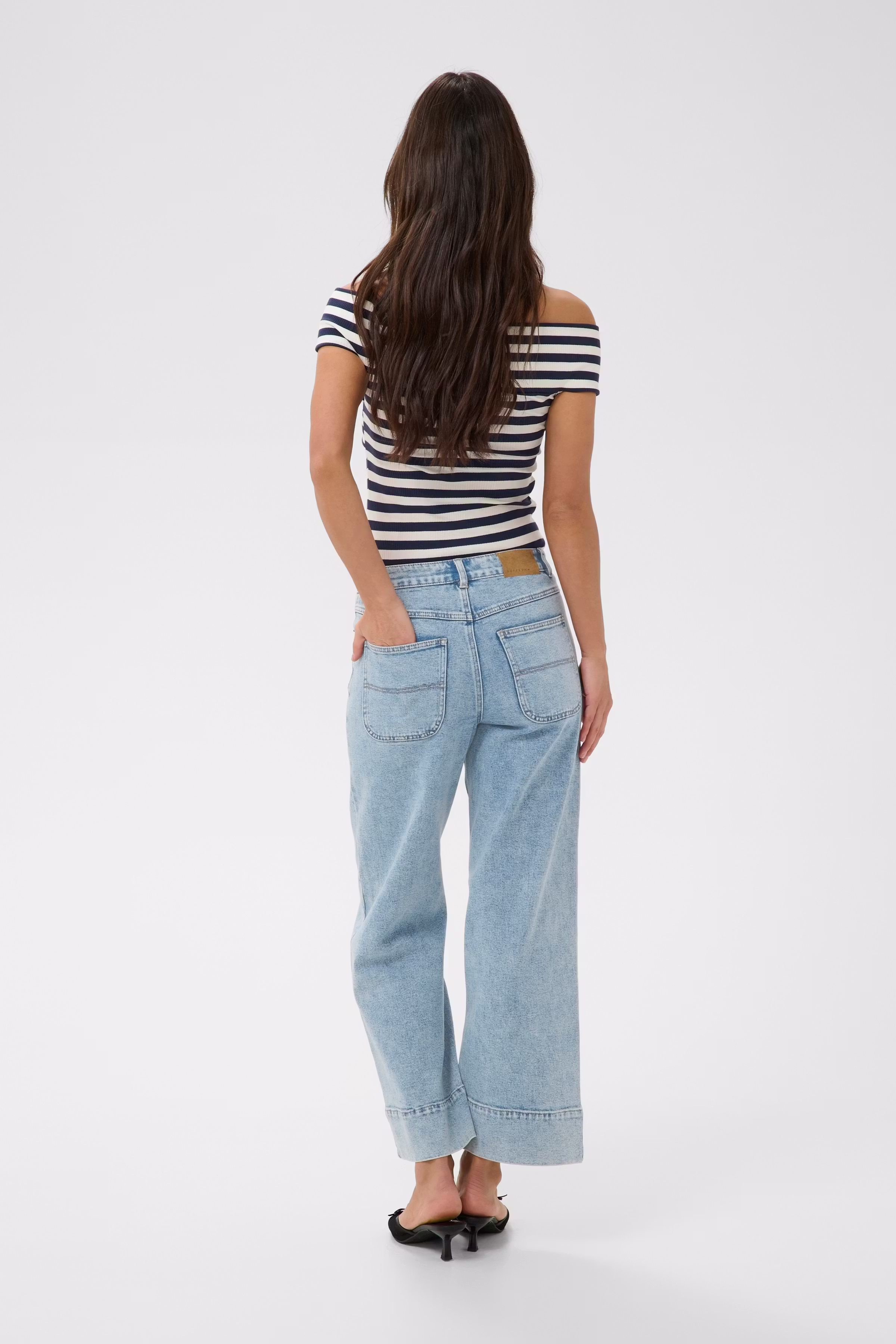 KAamalia Jeans LOOKBOOK BACK 10511559-101012