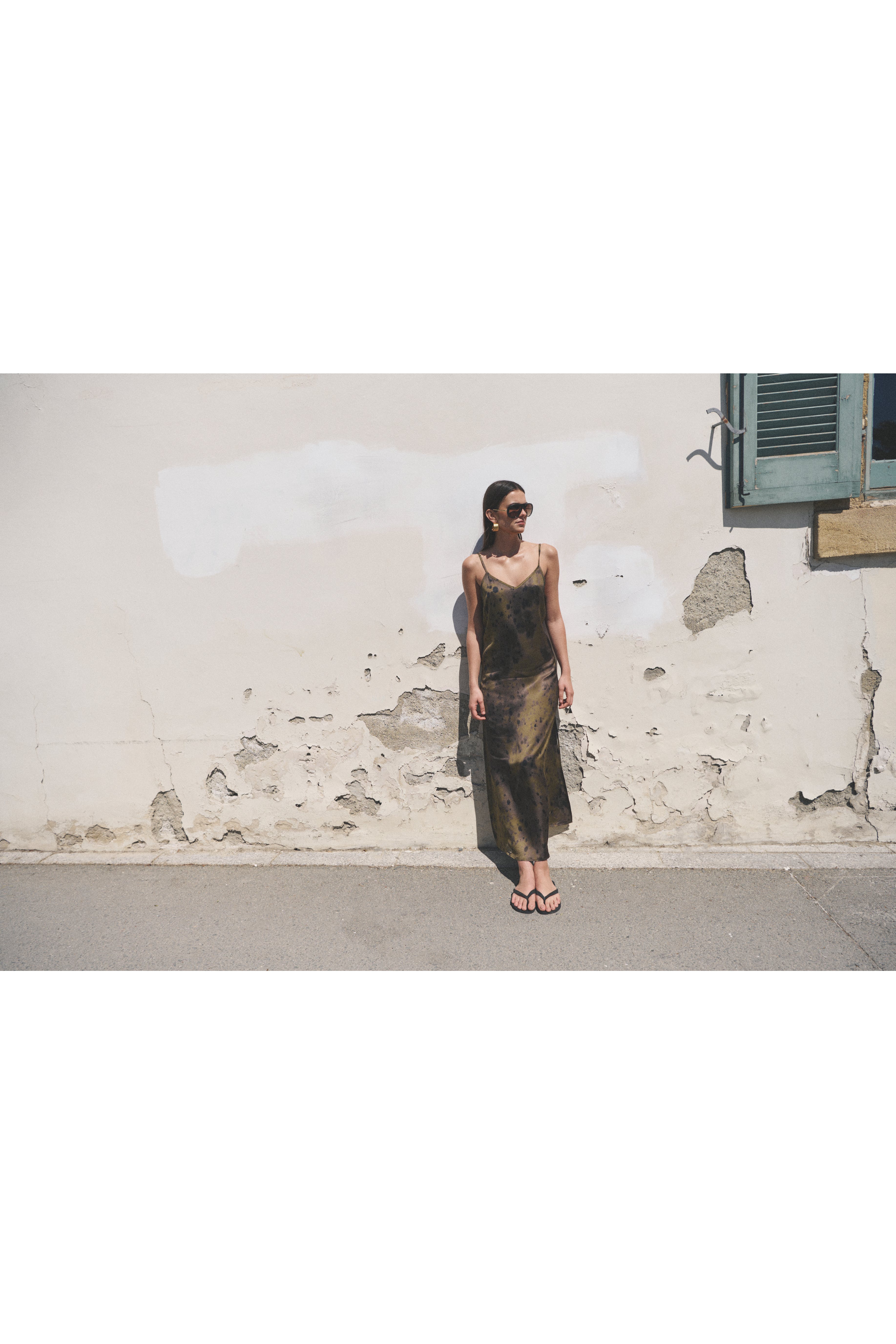 KBBella Dress LOCATION NONE 10105581-108296