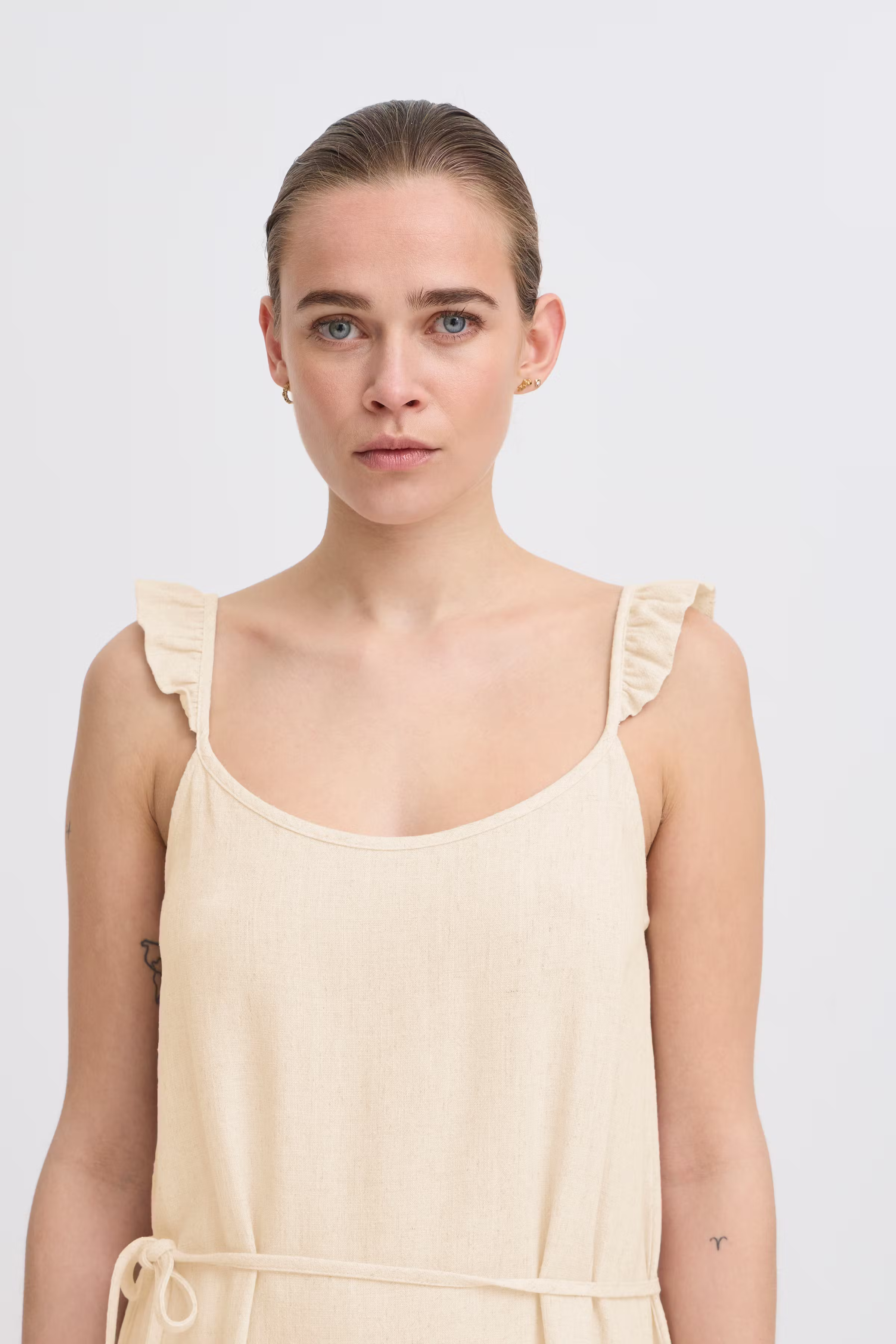 IHTACITA Kjole LOOKBOOK DETAIL 20123336-1309071