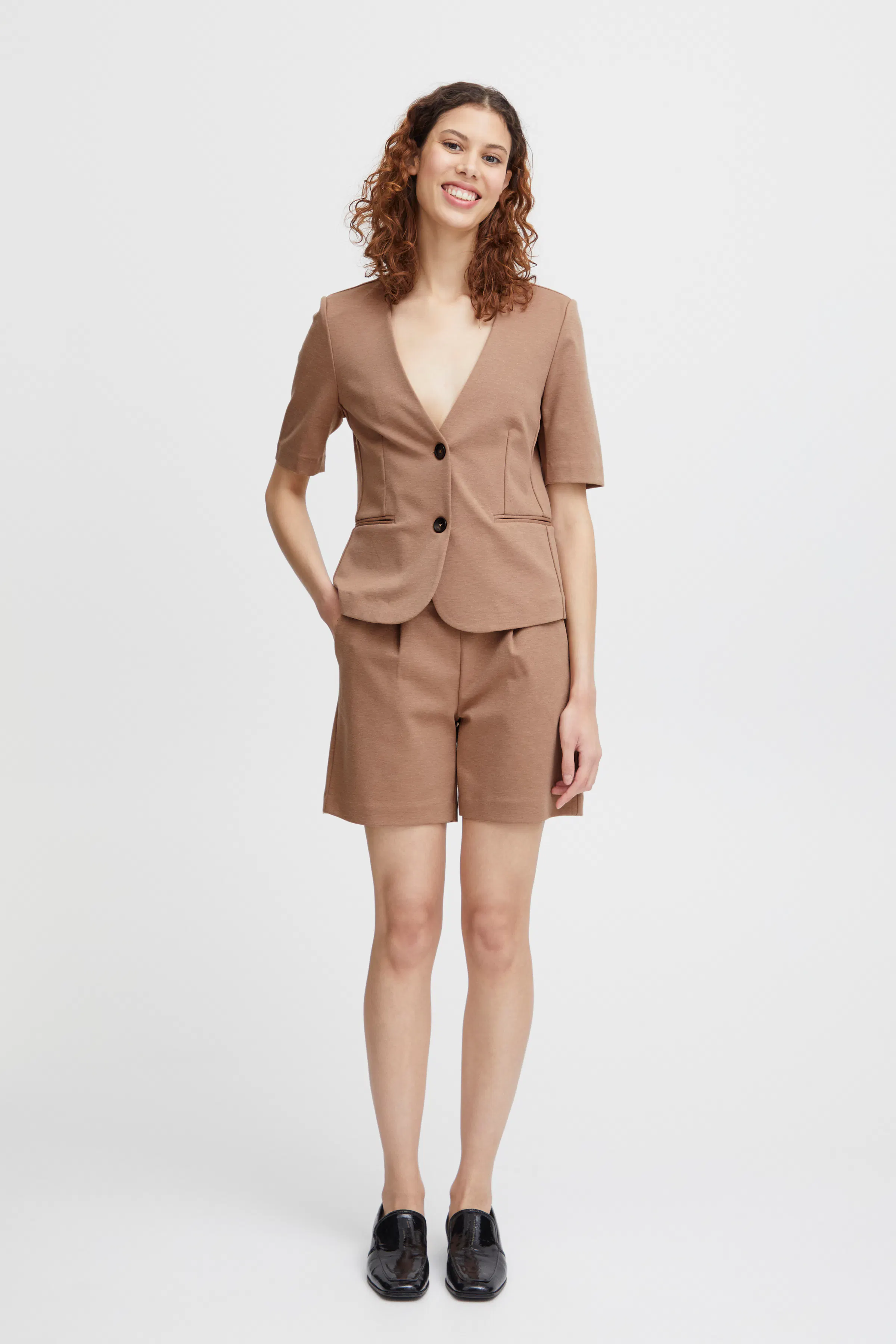 BYRIZETTA Blazer LOOKBOOK FRONT 20814515-1713211