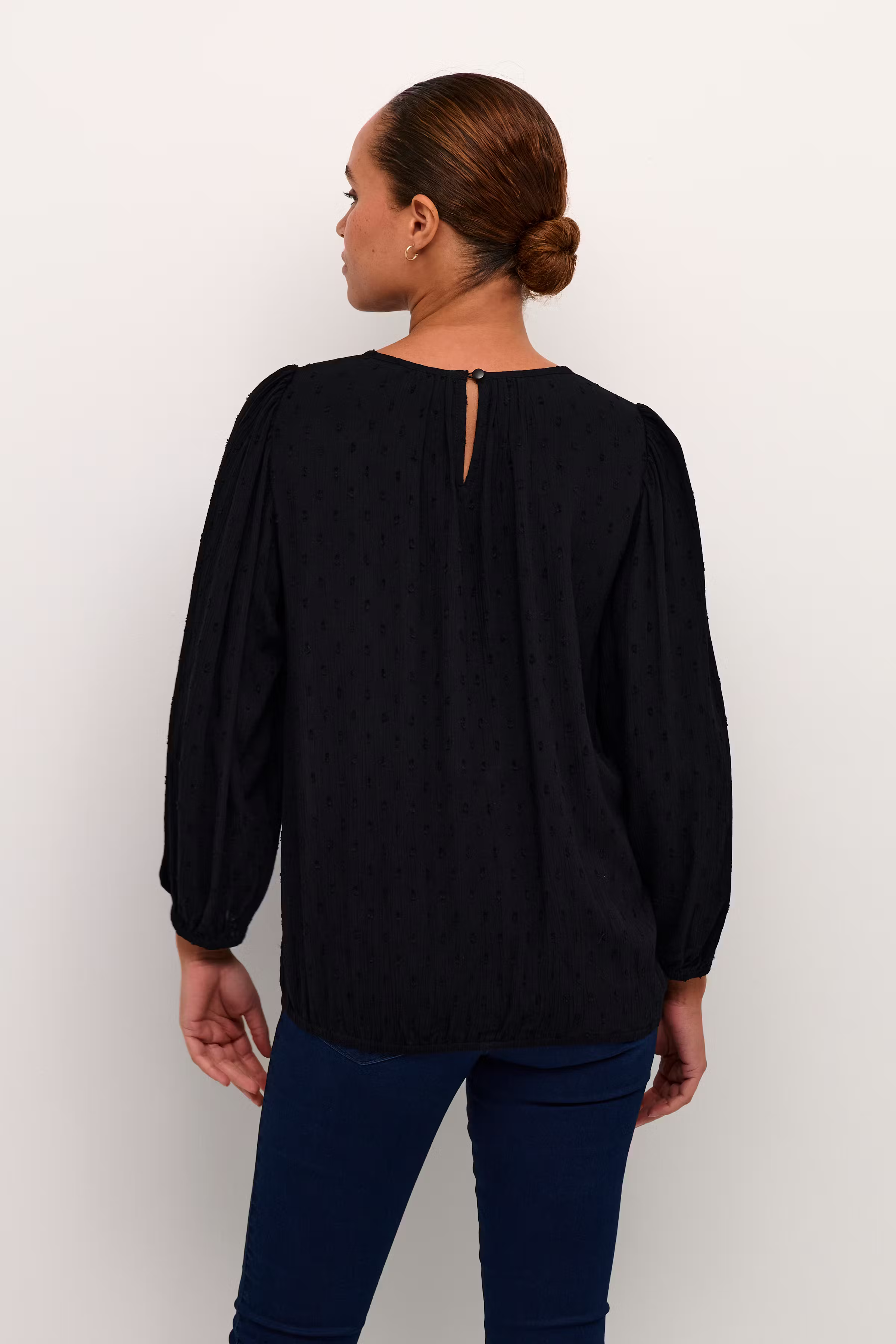 KAwilma Blouse LOOKBOOK BACK 10508223-100121