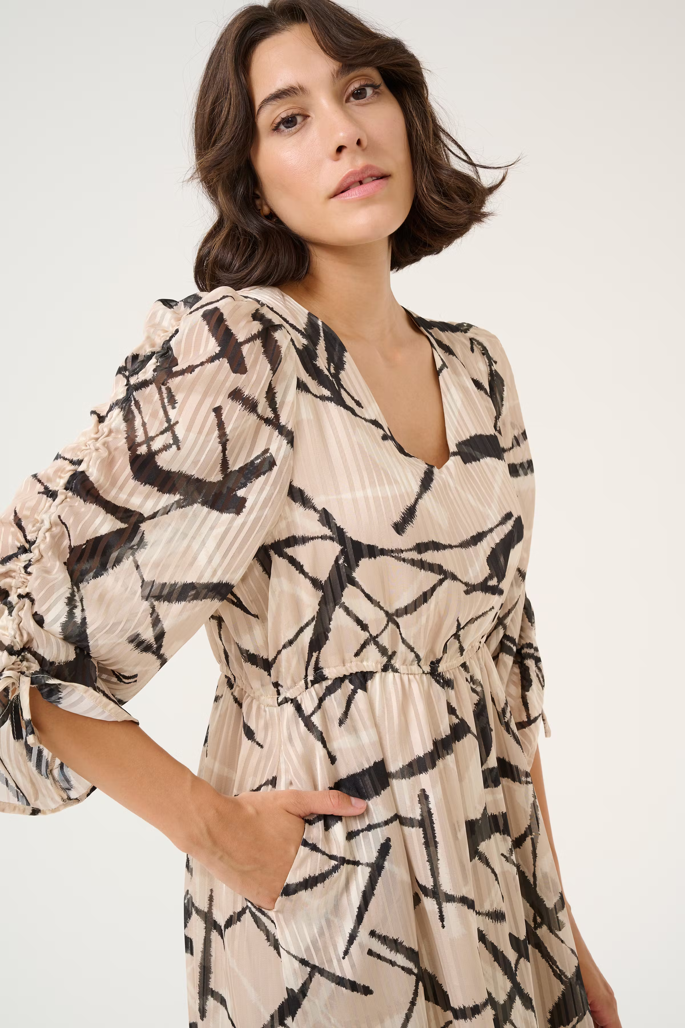 KAarchy Kleid LOOKBOOK DETAIL 10509628-107095