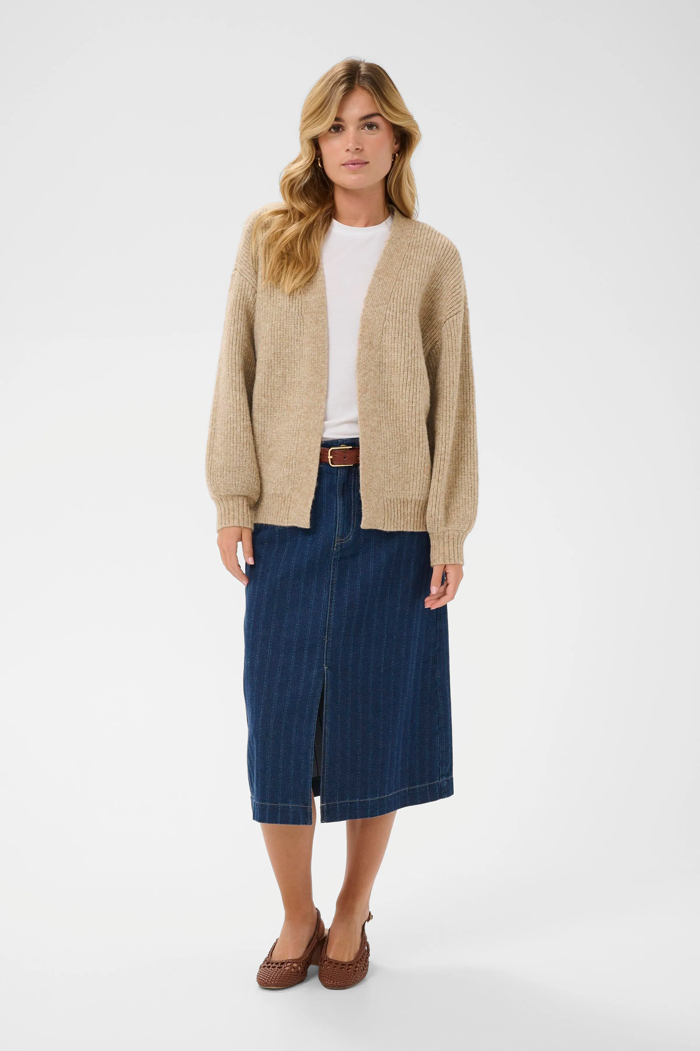 OttolineSZ Cardigan LOOKBOOK FRONT 30514812-1713201