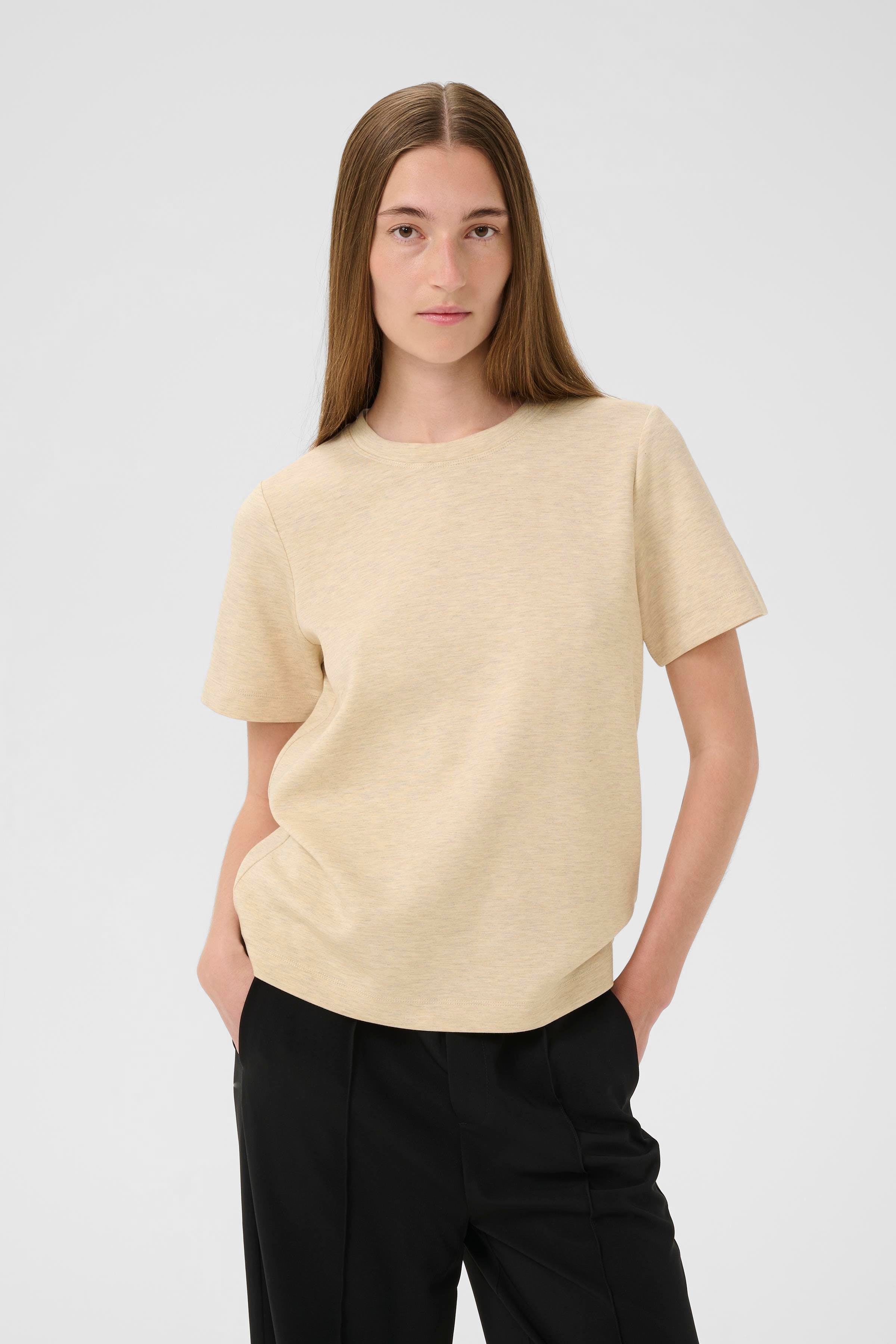 VincentIW Melange Karmen T-shirt LOOKBOOK FRONT 30107053-1304031