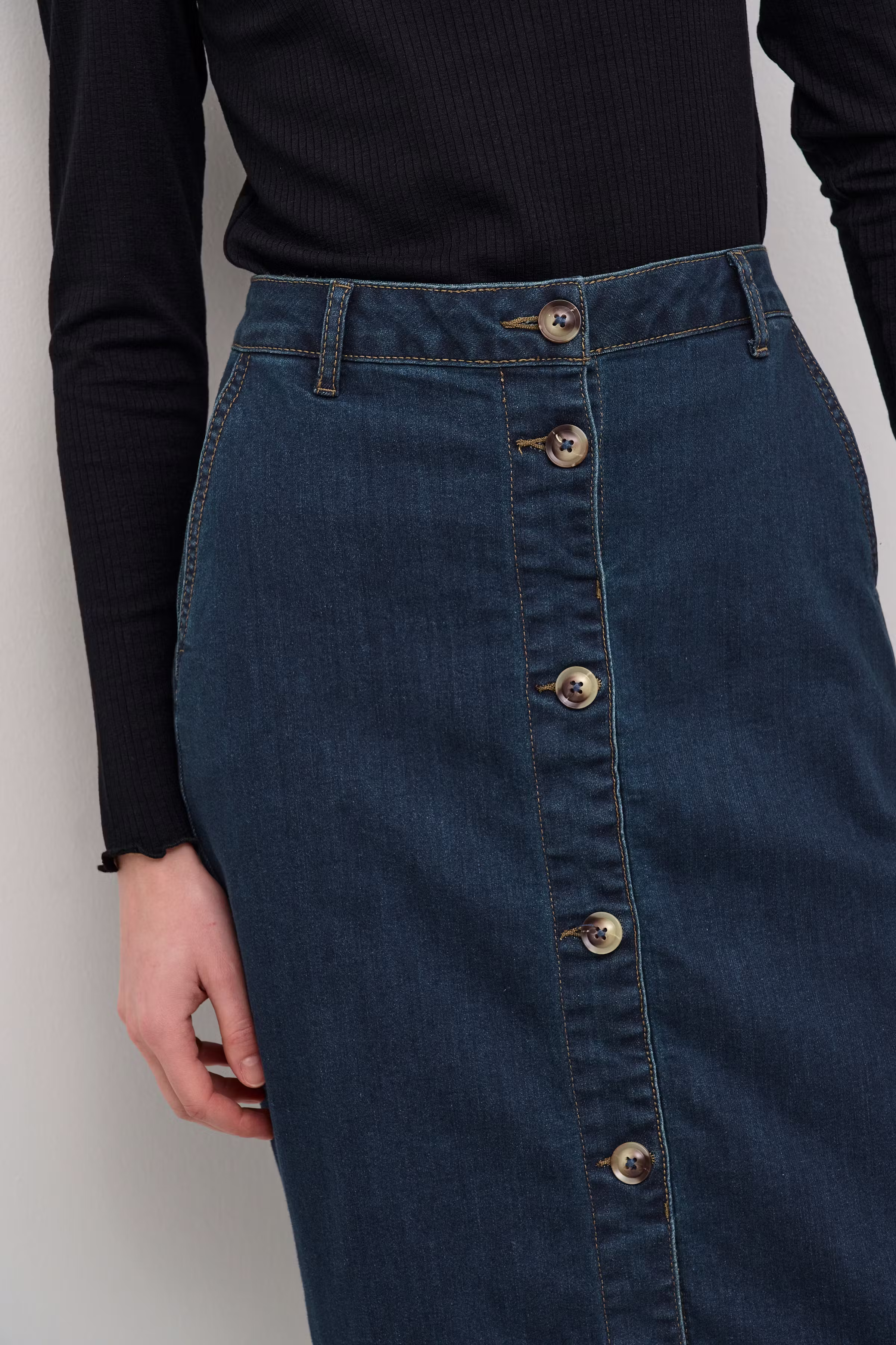 CRVisti Jupe LOOKBOOK DETAIL 10612724-104551