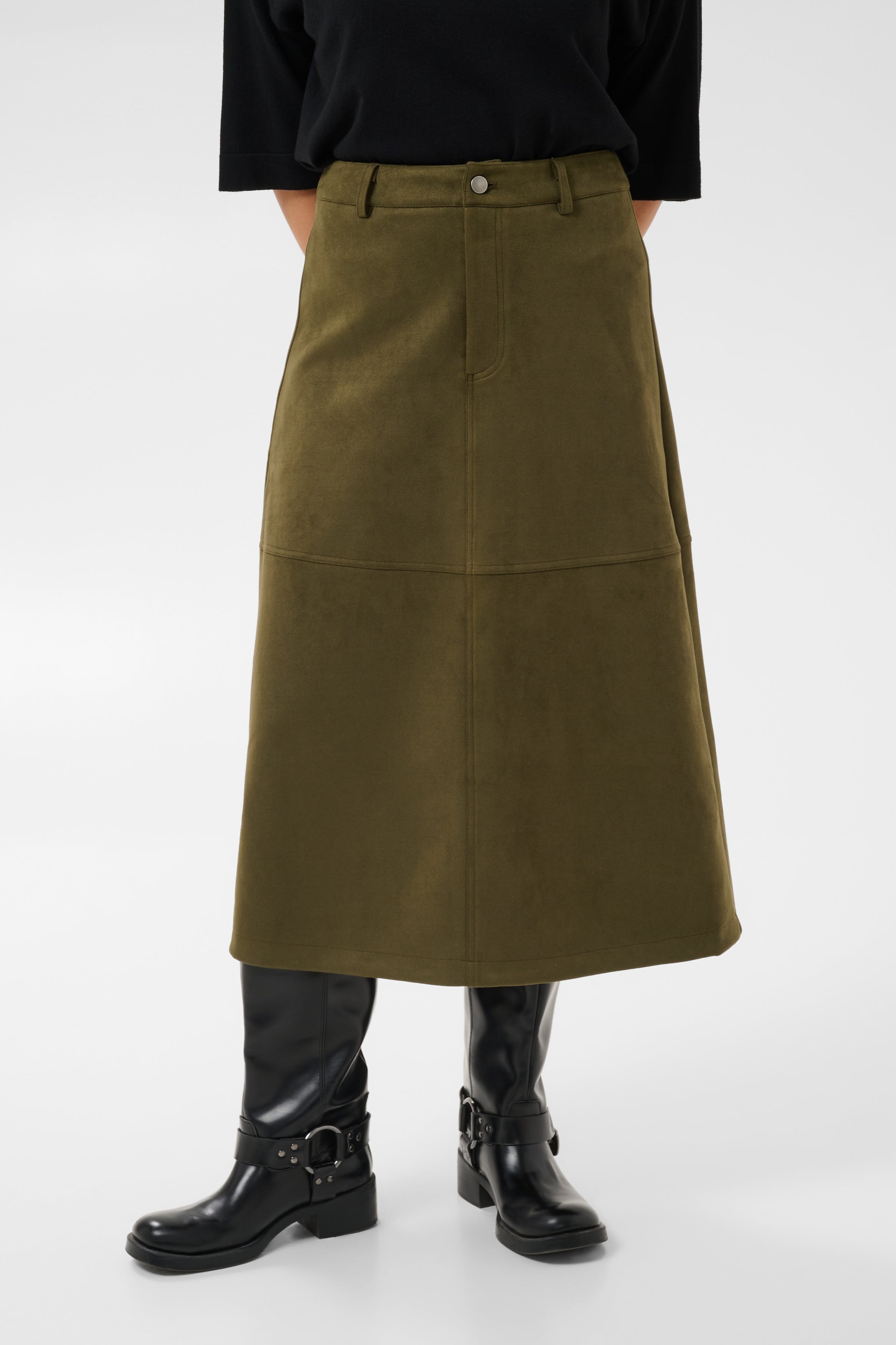 KAaster Skirt LOOKBOOK FRONT 10513228-1000819