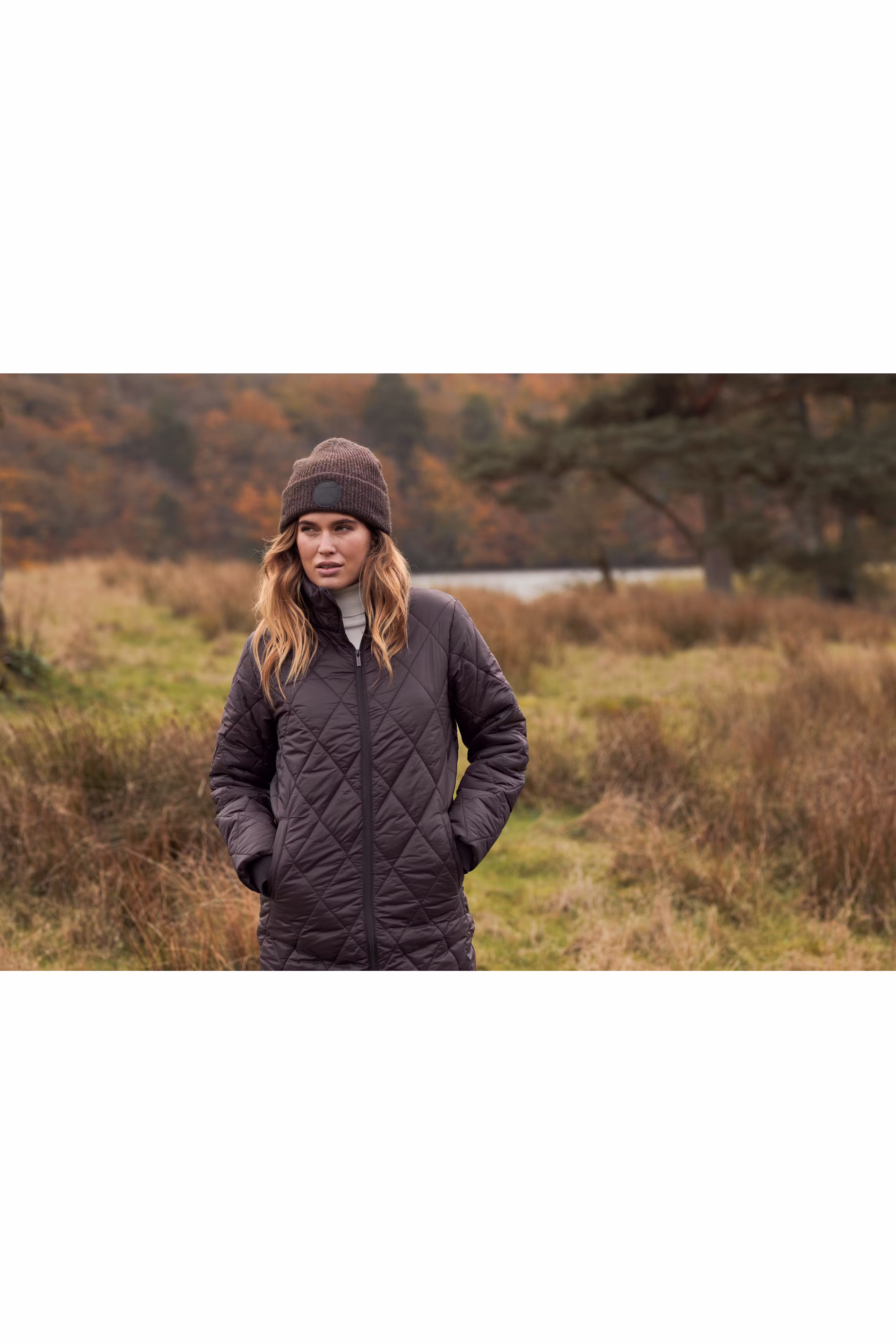 KAlorelia Manteau LOCATION NONE 10506375-191016