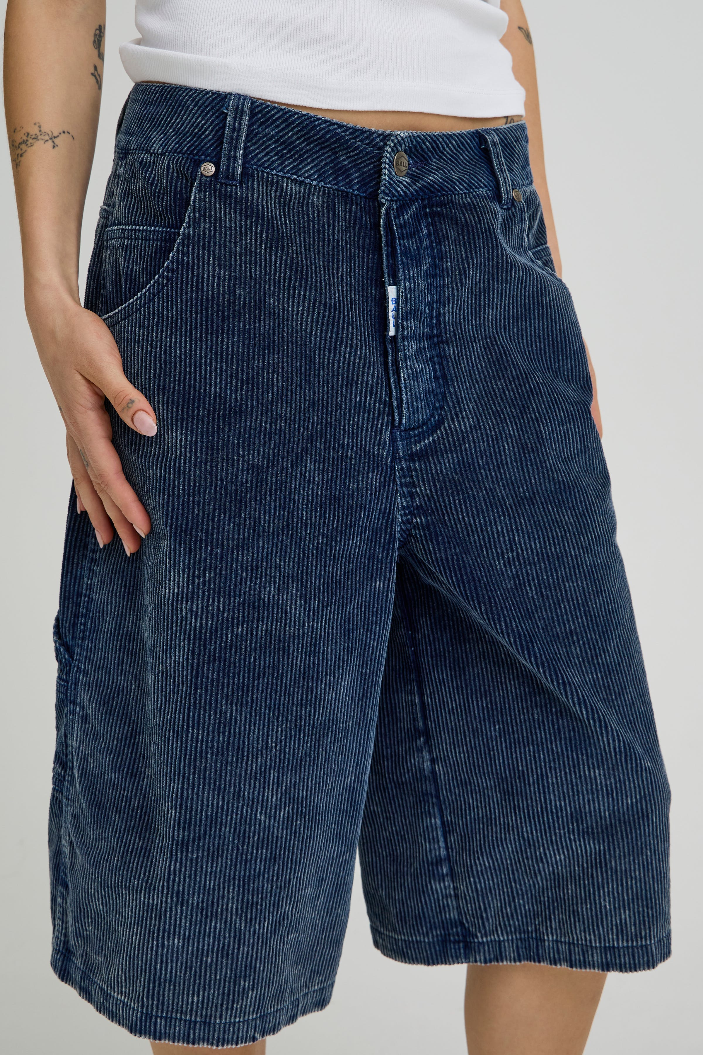 BACORBIN Bermuda LOOKBOOK DETAIL 50408059-193922