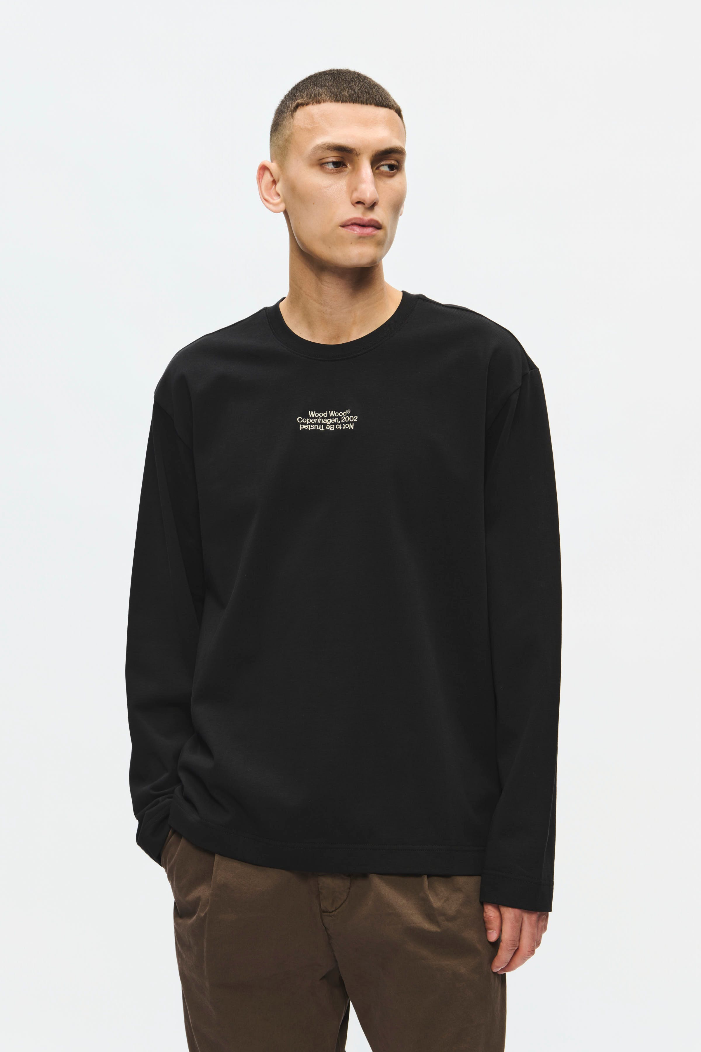 WWRyan T-shirt LOOKBOOK FRONT 30252262-303700