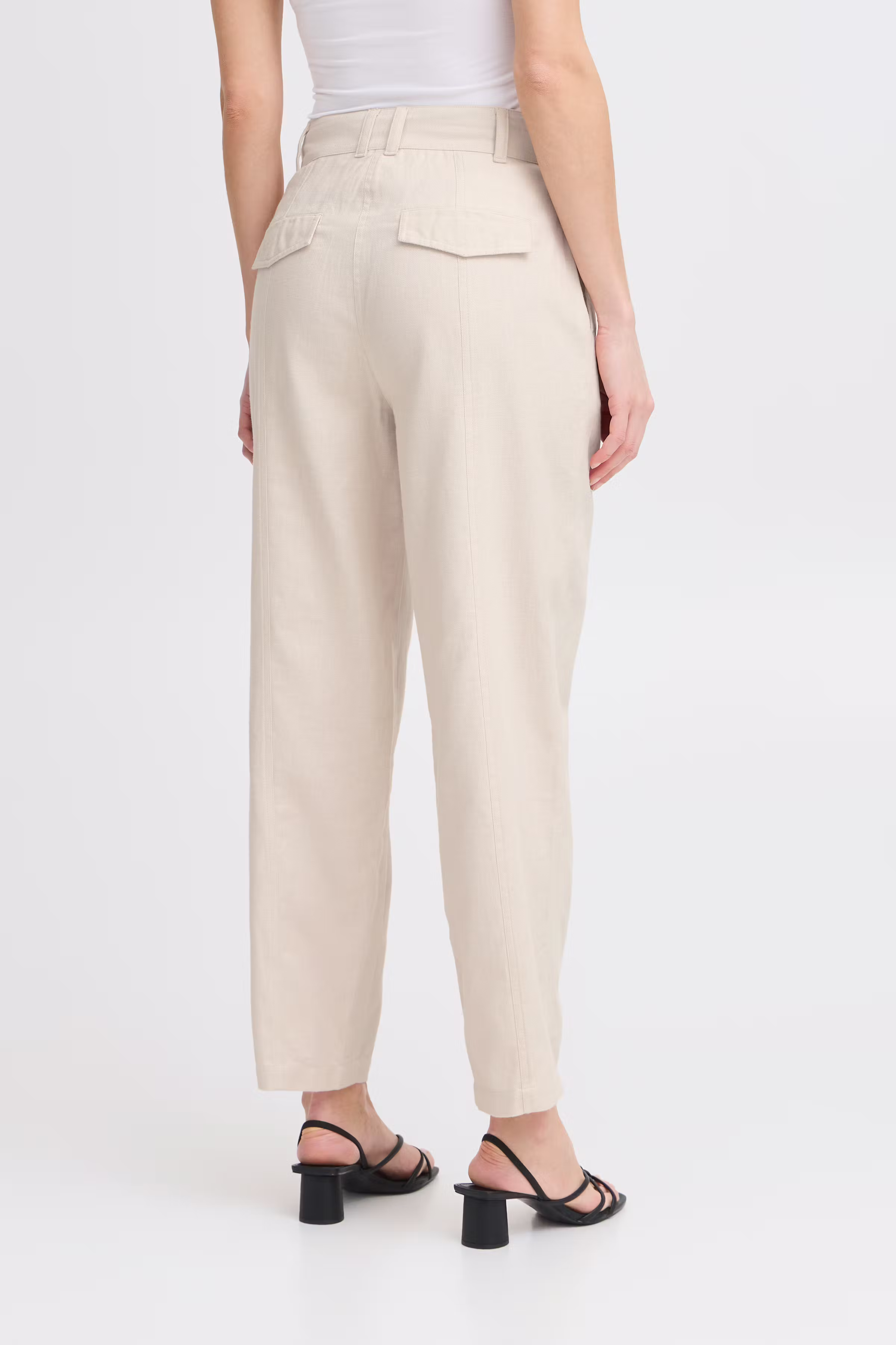 IHZAHRA PA Casual Hose LOOKBOOK BACK 20122427-1309051