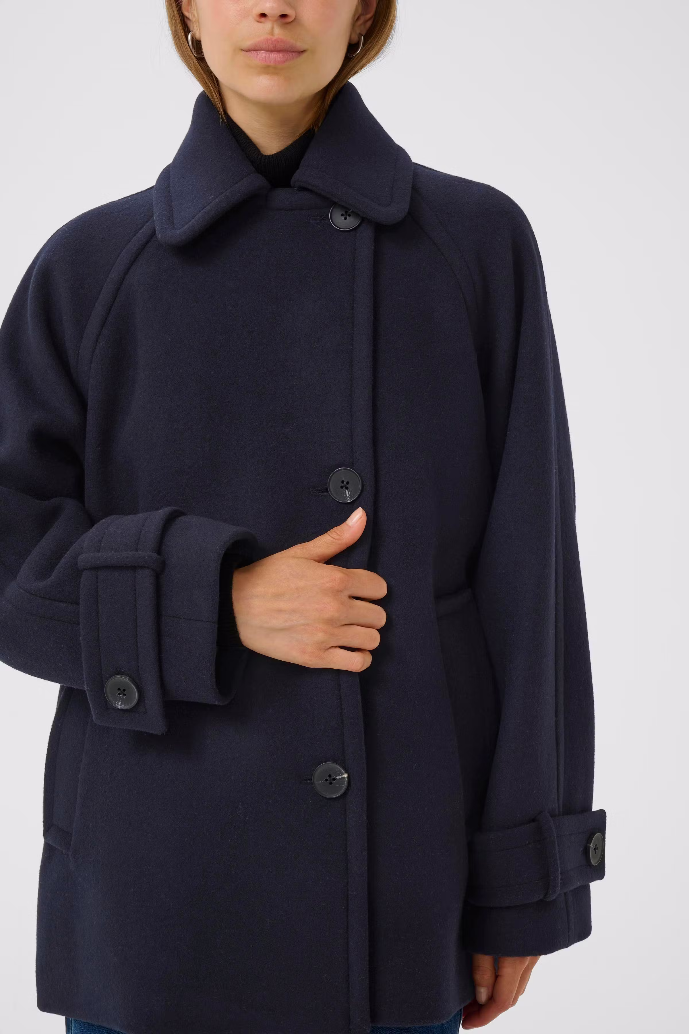 ThoraIW Minona Oberbekleidung LOOKBOOK DETAIL 30111082-300005