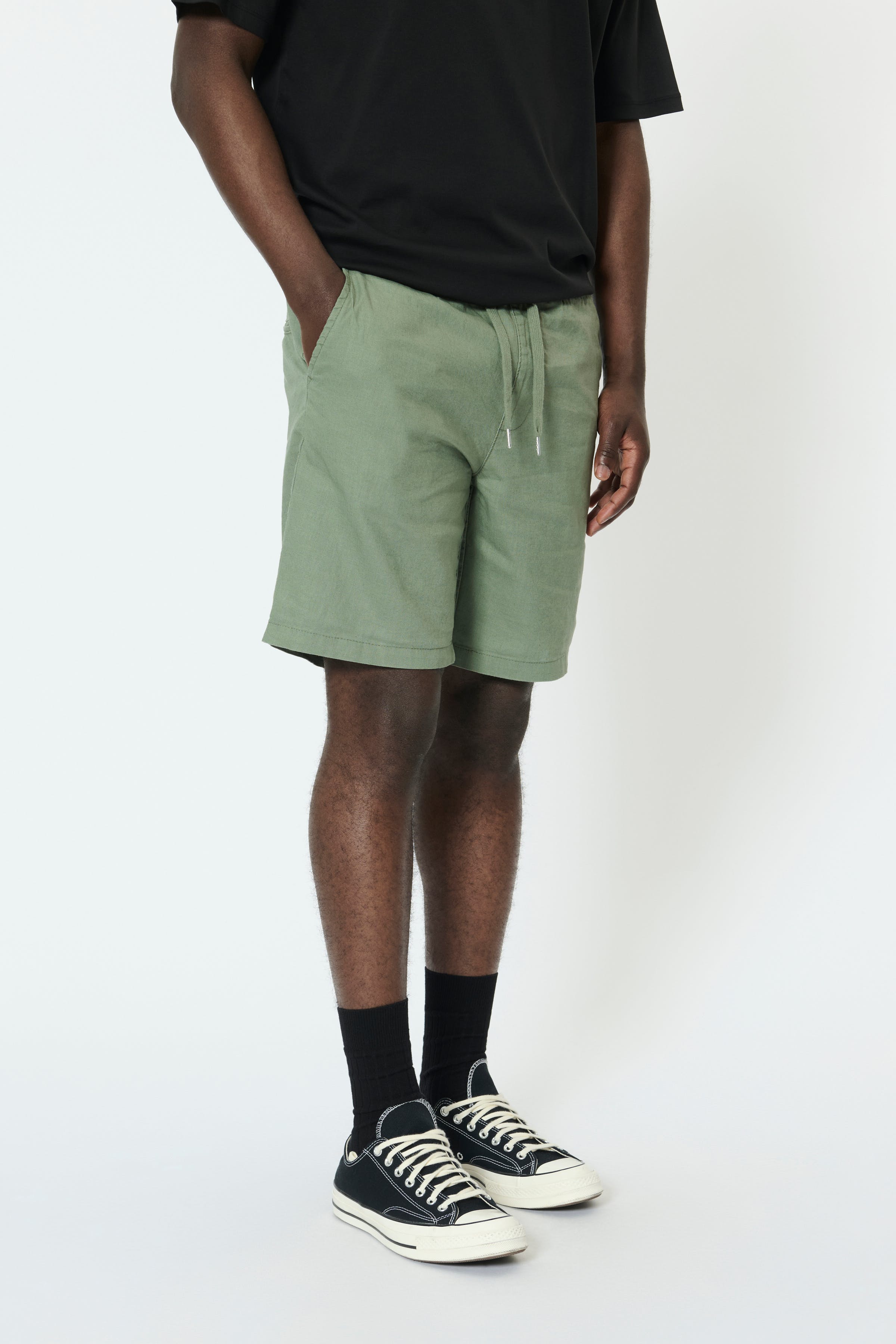 MAbarton linen shorts LOOKBOOK FRONT 30206032-176212