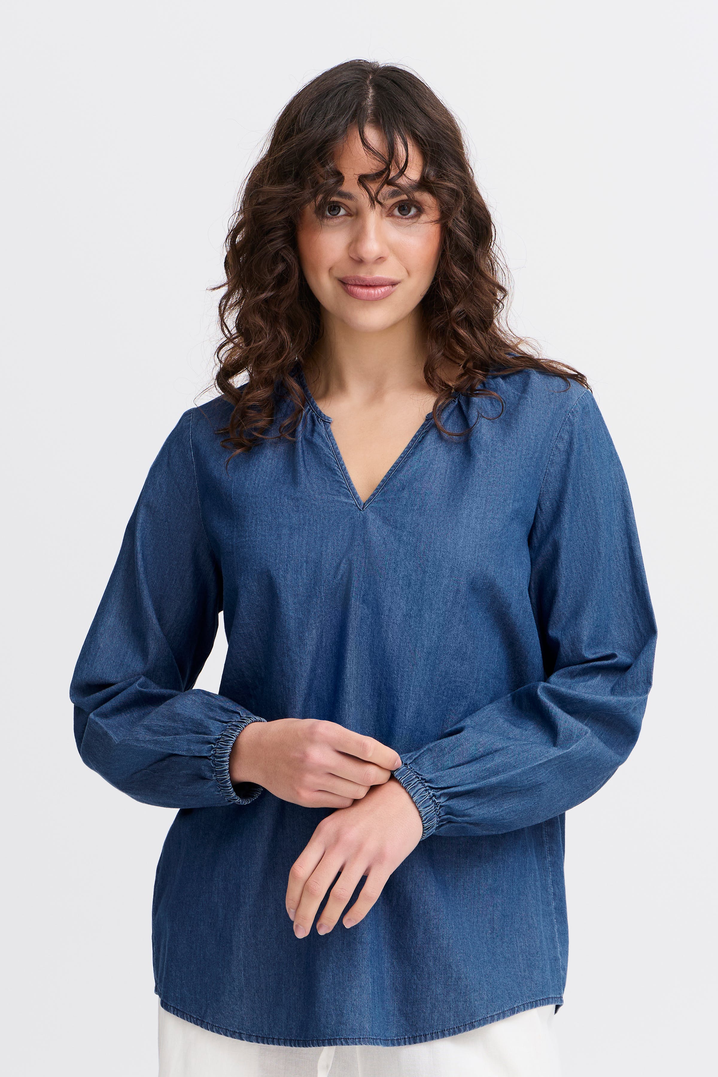 FRKINDRA Top LOOKBOOK FRONT 20615531-200988