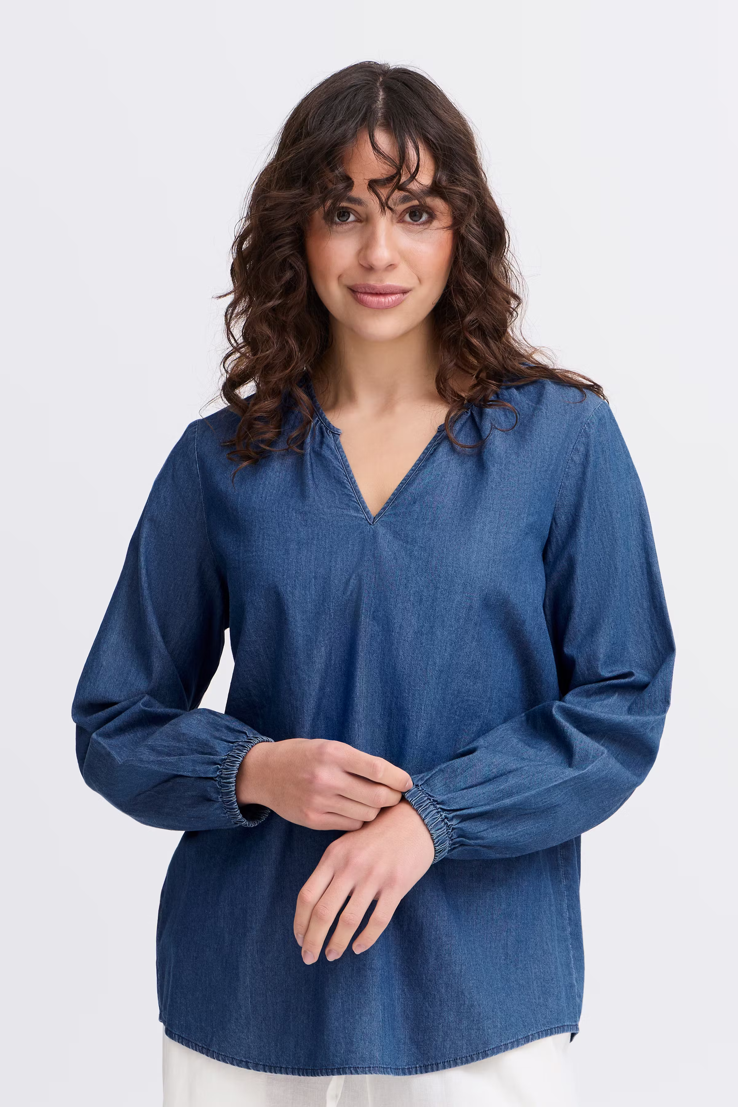 FRKINDRA Top LOOKBOOK FRONT 20615531-200988