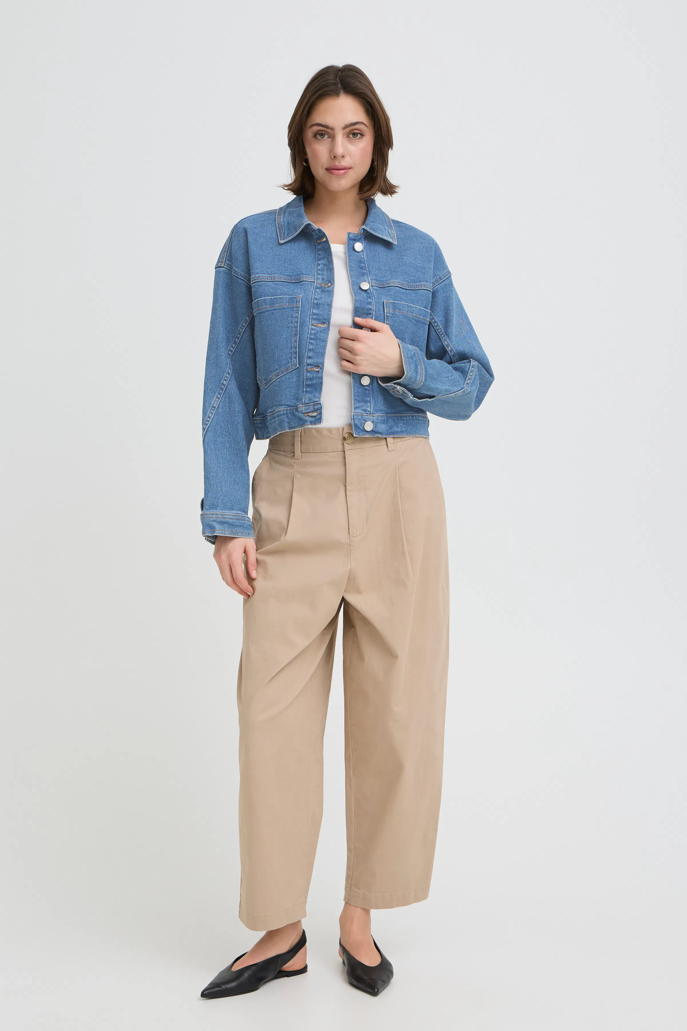 FRLORELEI Casual jakke LOOKBOOK FRONT 20617546-200988