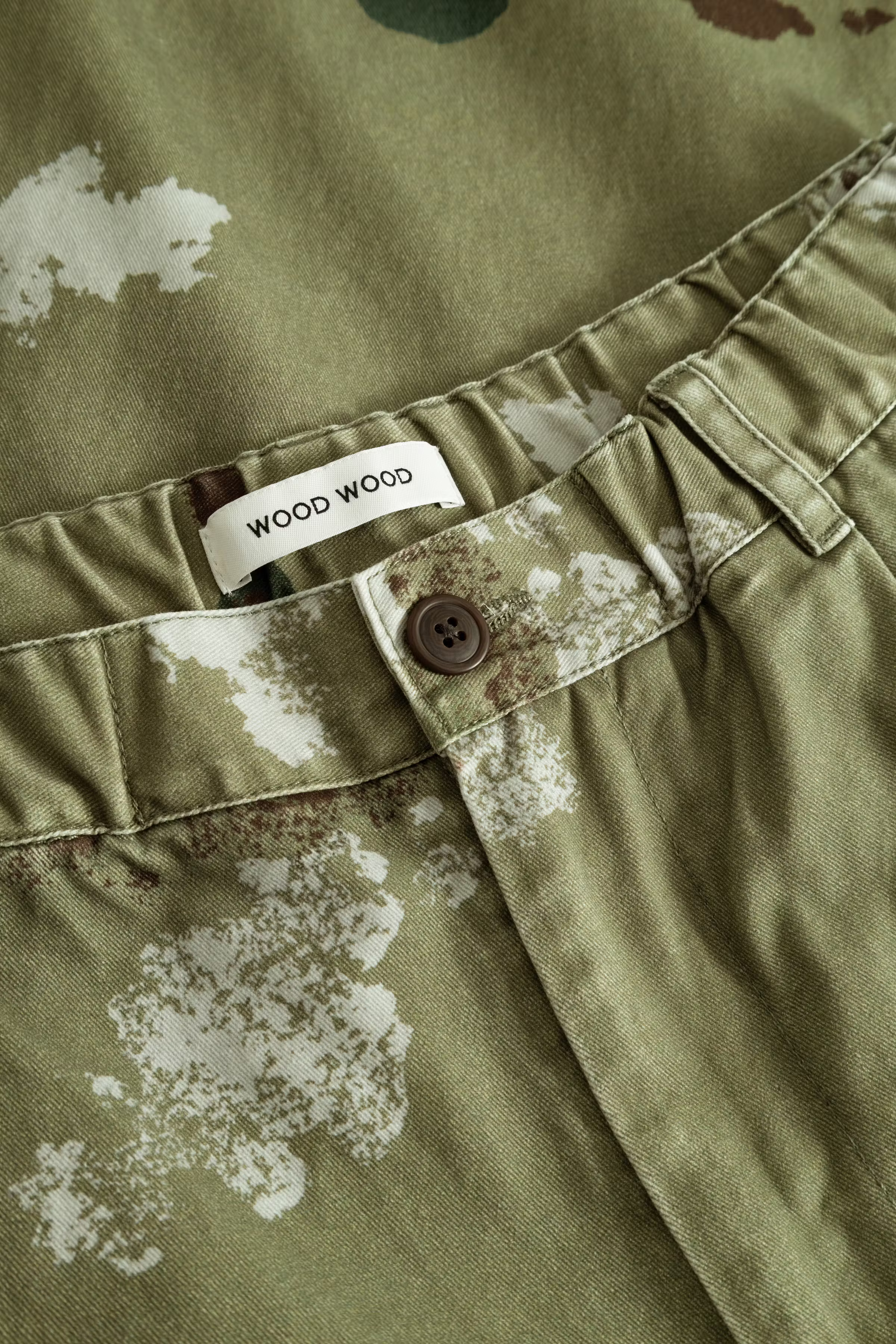 WWEthan Broek PACK DETAIL 30251658-304302