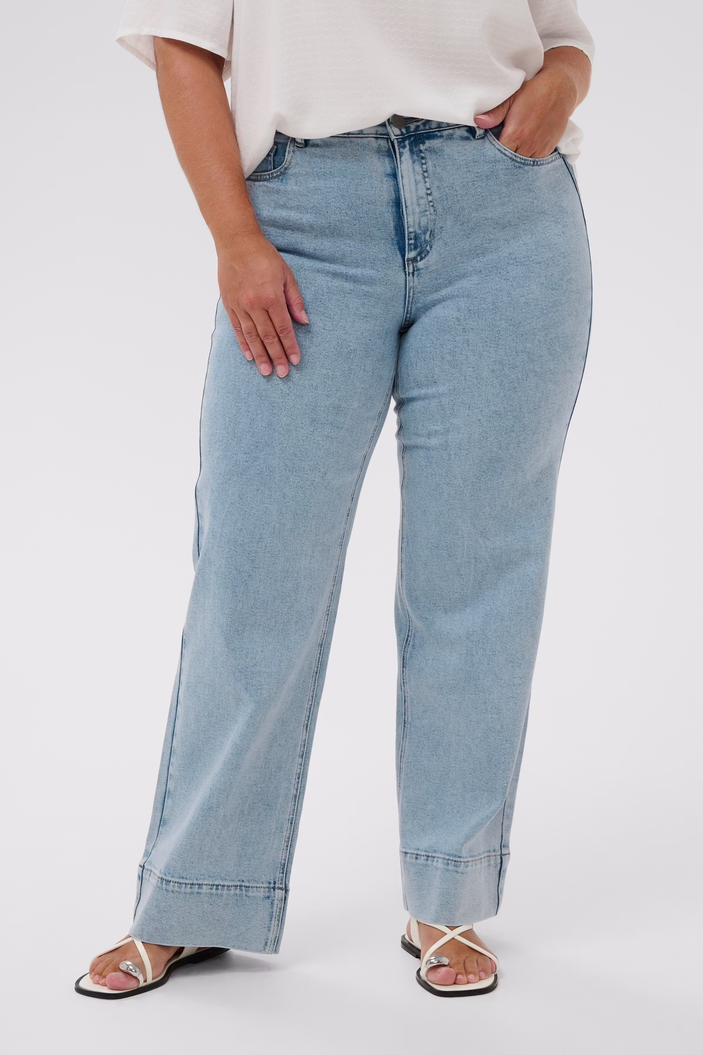 KCmalia Jeans LOOKBOOK FRONT 10584177-101012