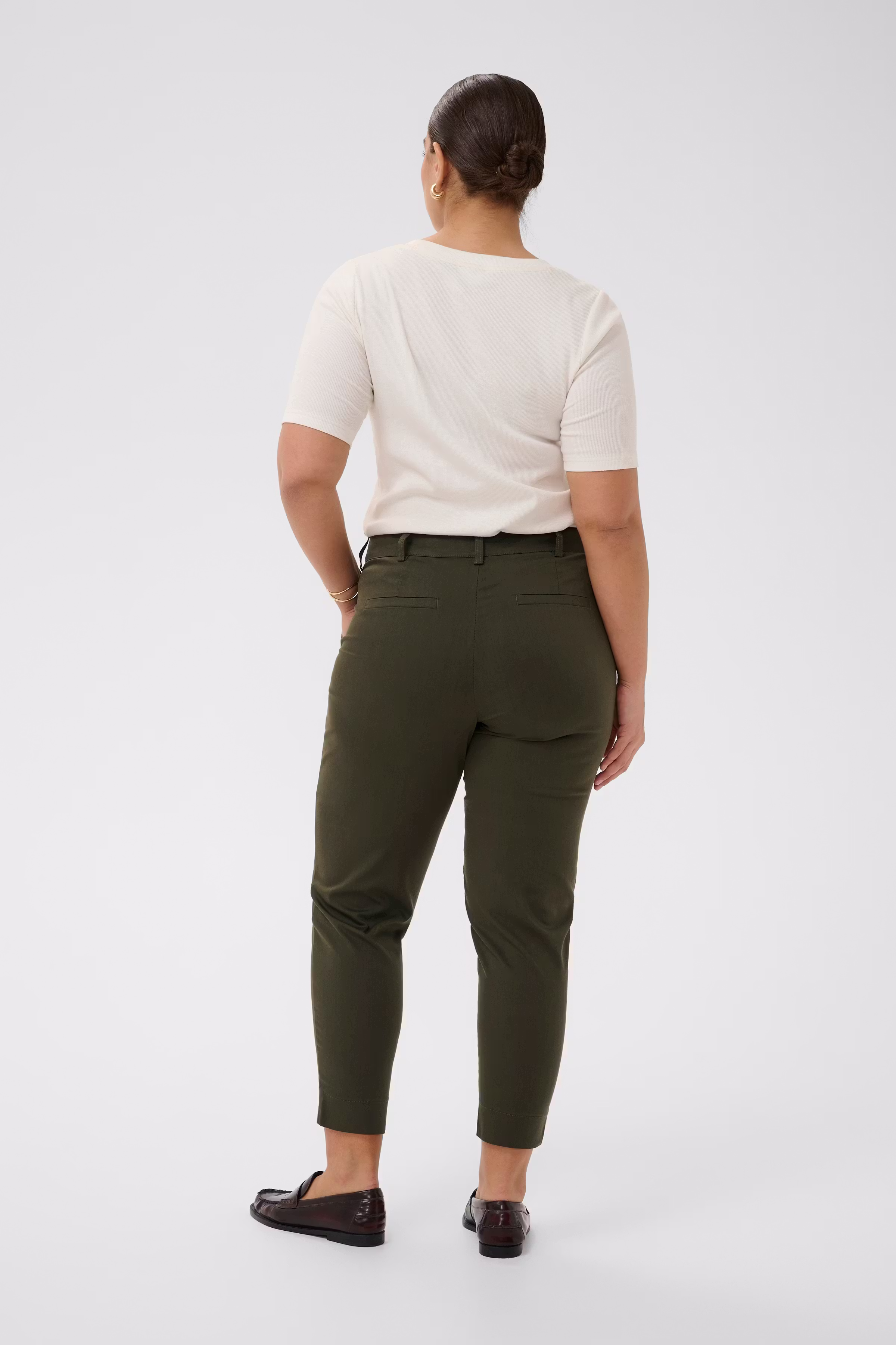 KCleana Hose LOOKBOOK BACK 10581546-190511